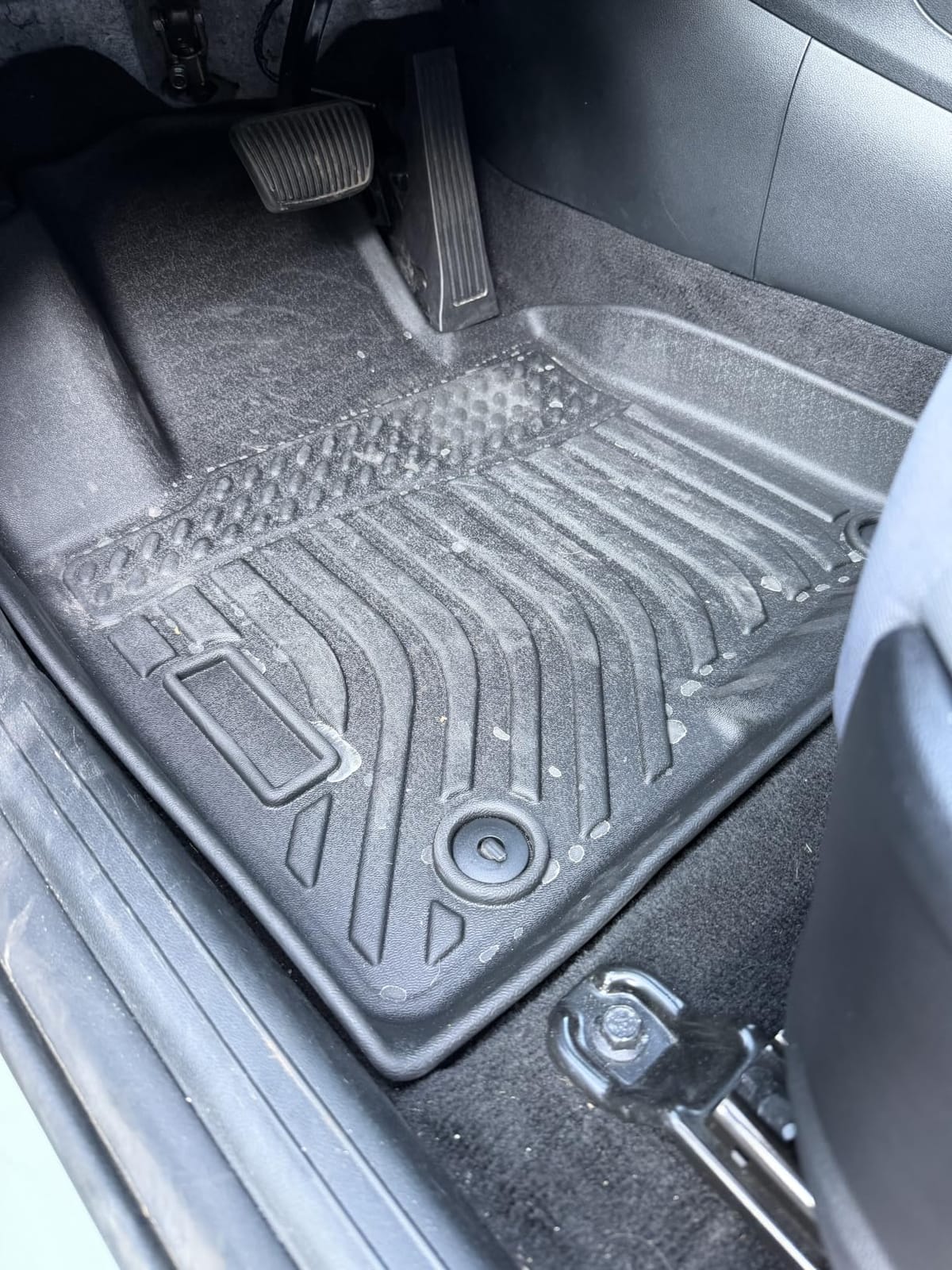 AIPOIL® Floor Mats & Cargo Liner Set for 2016-2024 Chevrolet Camaro All Weather Protection TPE Anti-Slip Automotive Full Set Custom Car Mats Chevy Camaro Accessories - Black customer photo 1
