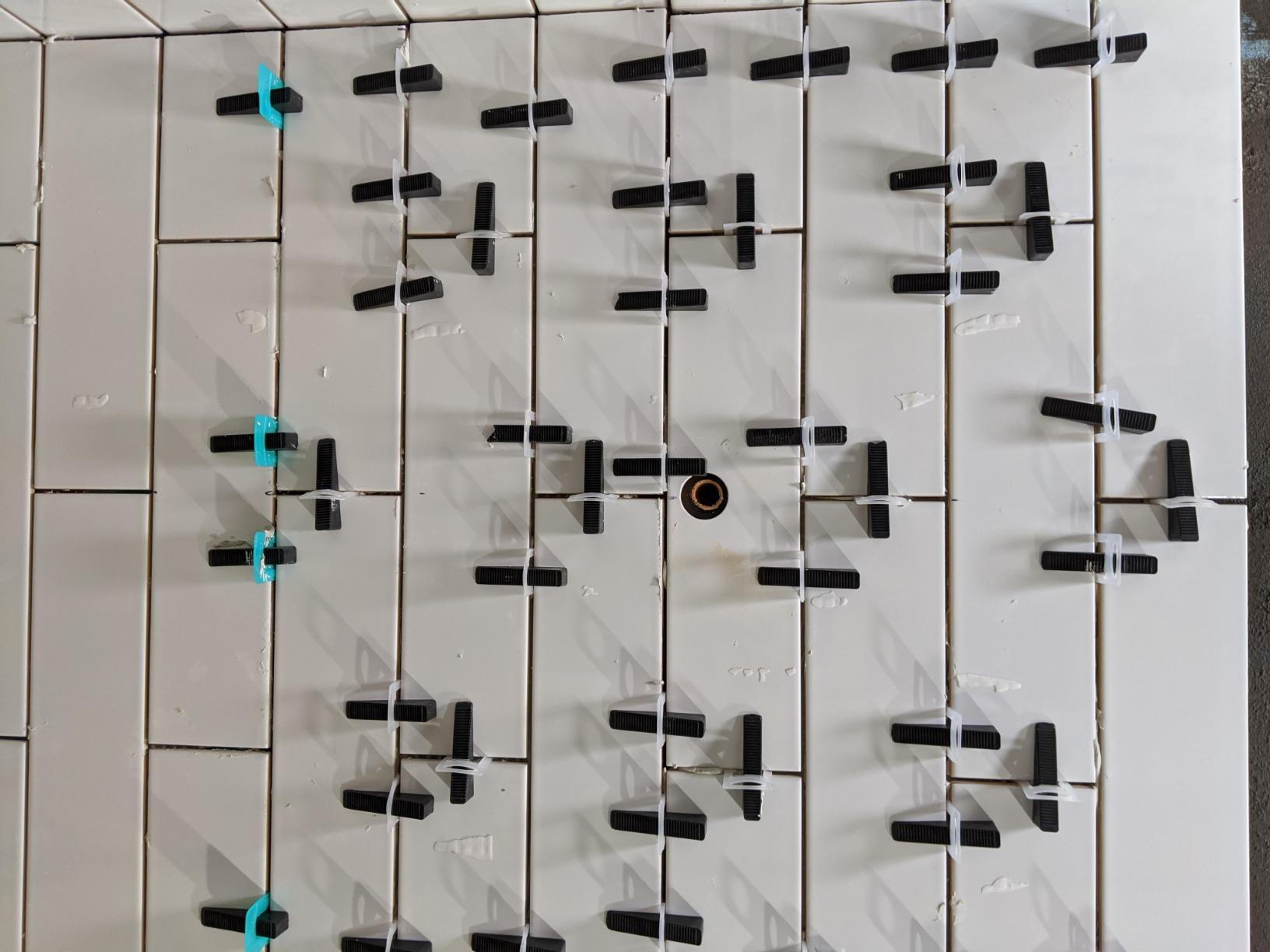 Storystore 2400pcs Tile Leveling System Clips 1/16