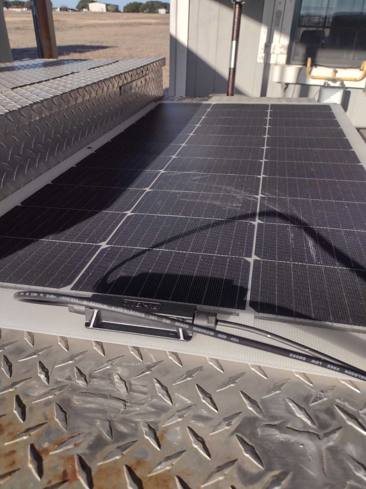 100W Flexible Solar Panel, 23% High Efficiency ETFE customer photo 1