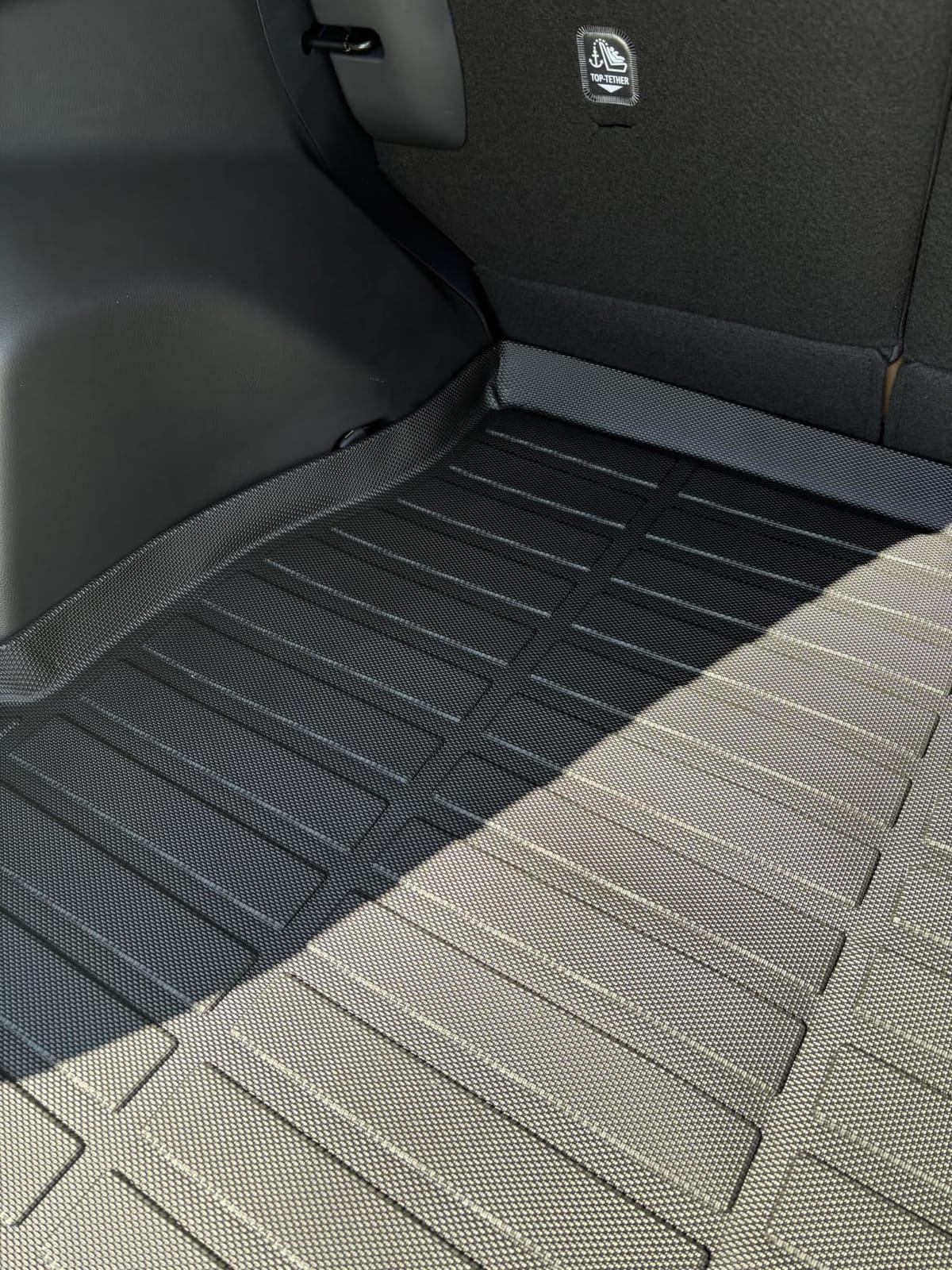for Jeep Wagoneer 2022-2025 Floor Mats 7 Seat (Not L/S or 8 Seat) customer photo 1