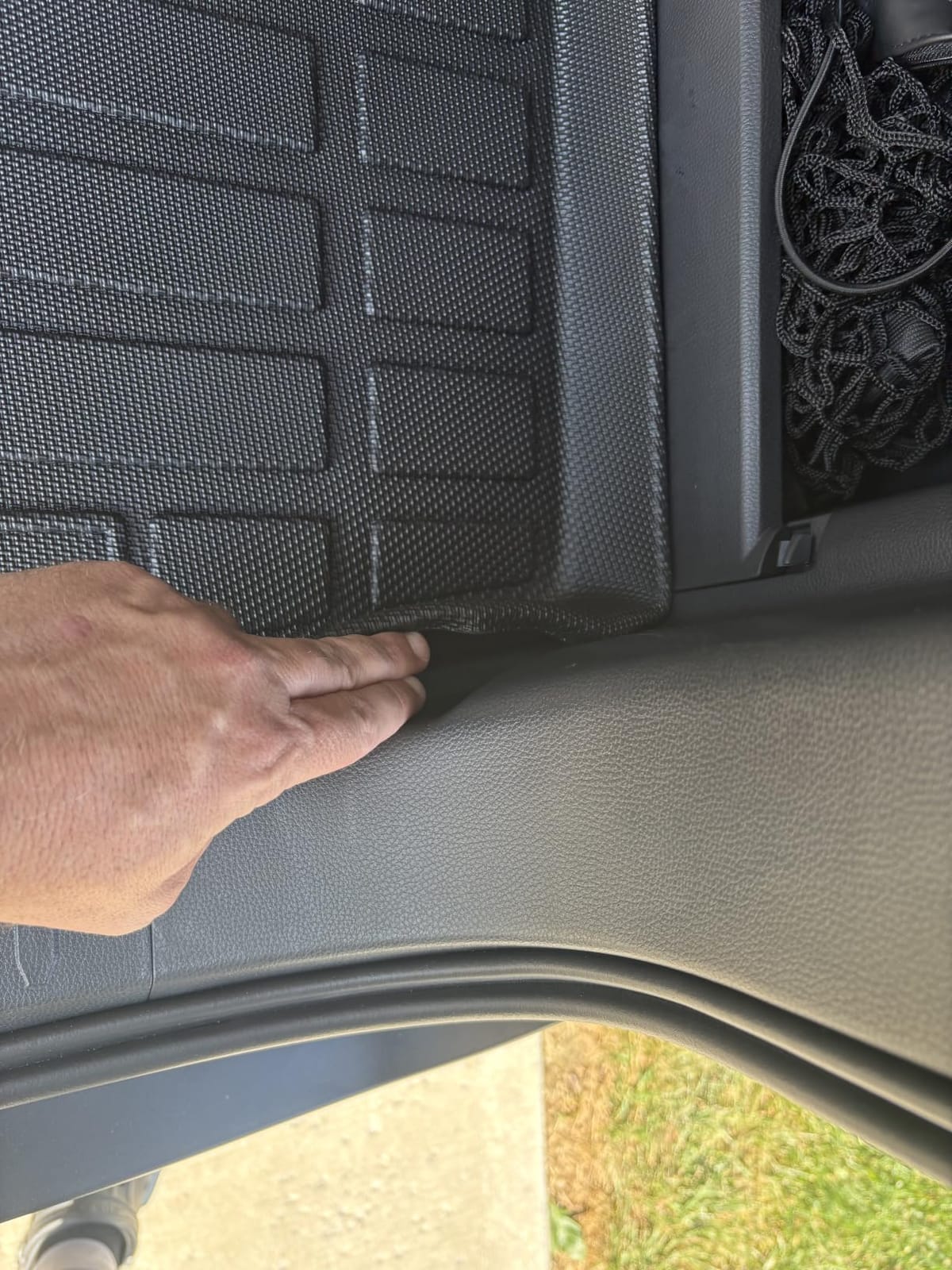 for Jeep Wagoneer 2022-2025 Floor Mats 7 Seat (Not L/S or 8 Seat) customer photo 2