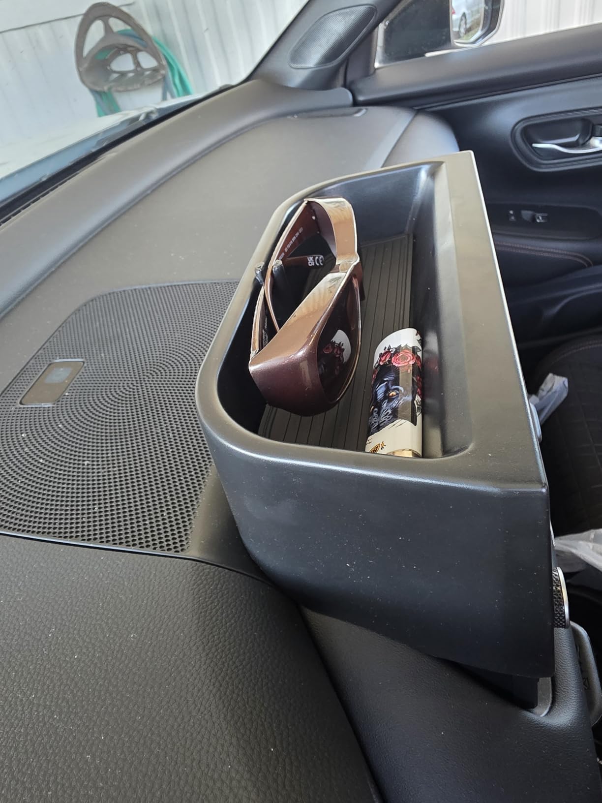 Dashboard Tray for 2023-2027 Honda HR-V 7/9-Inch Screen customer photo 2