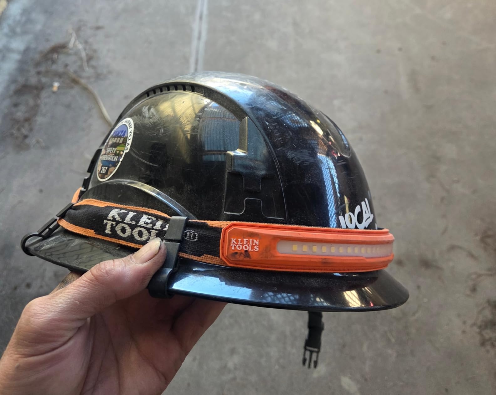 Malta Dynamics APEX Safety Helmets – Type 2 Class C Safety Hard Hat, Full Brim, Vented, Rated for Top, Front, Back, and Side Impact, OSHA and ANSI Compliant customer photo 1
