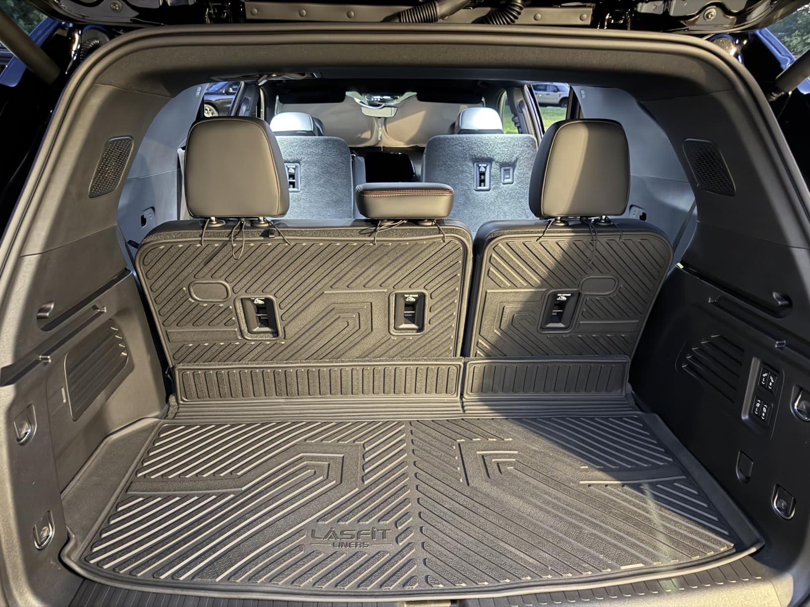 LASFIT Floor Mats for Chevrolet Chevy Camaro 2016-2024 Car Floor Mats customer photo 1