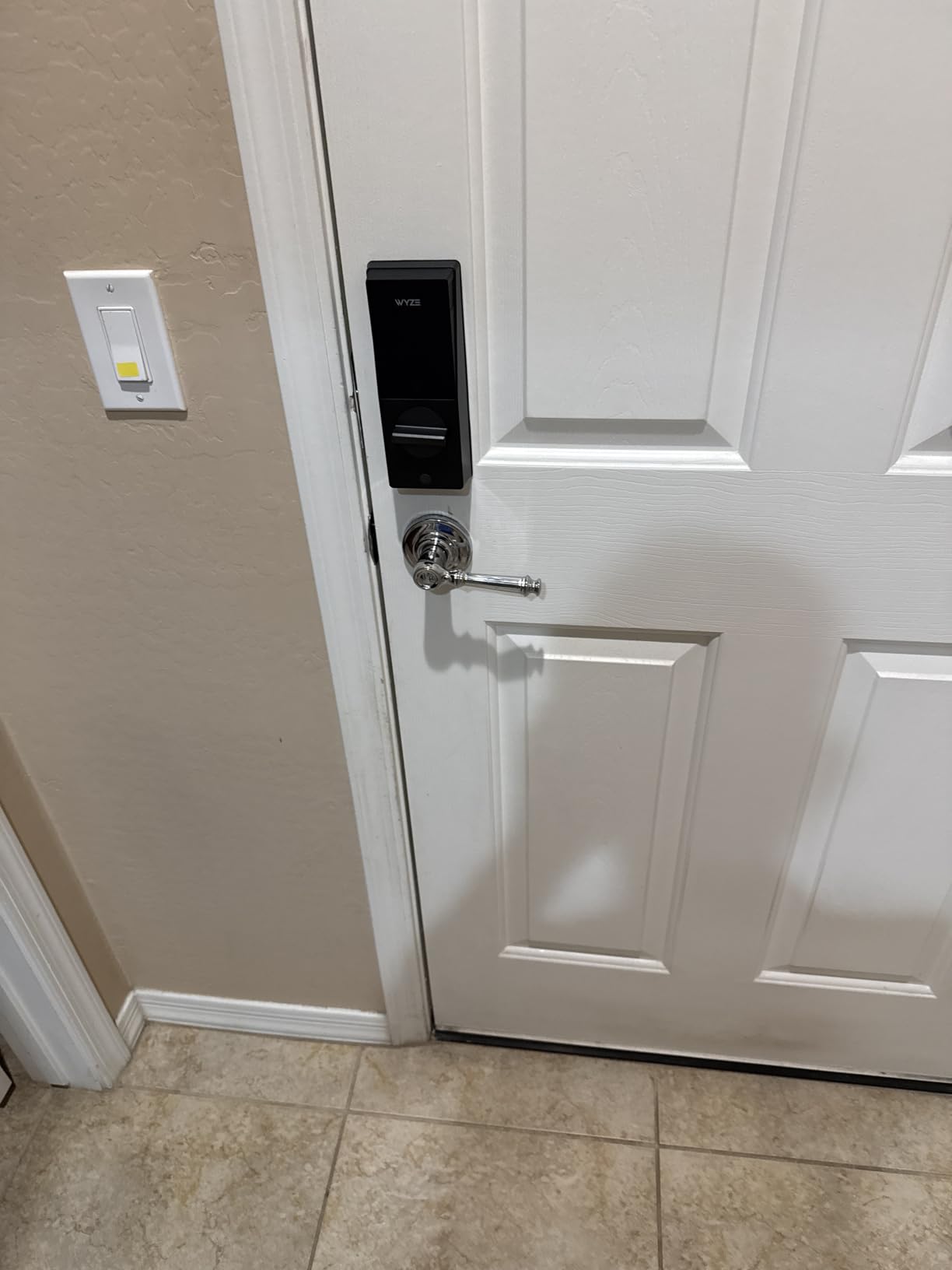Wyze Palm Lock, Smart Door Lock with Palm Vein Recognition, Keyless Entry Smart Locks for Front Door, Keypad, Auto Lock, Dual Battery, Wi-Fi, Works with Alexa & Google, BHMA, IP53, Mechanical Key customer photo 2