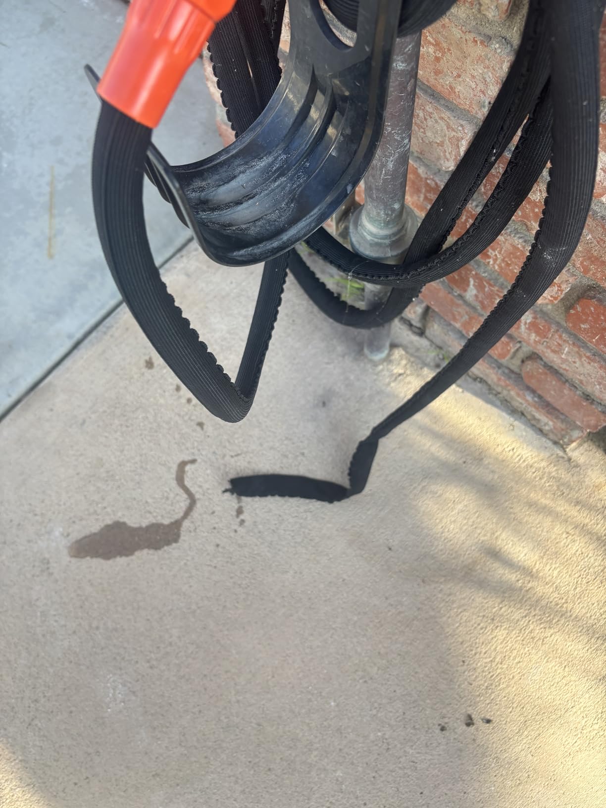 Black + Decker® 25 ft x 5/8 in, Expanding Garden Hose – Lightweight, Kink-Resistant, Quick Repair Couplings® BXMHBB22182 customer photo 2