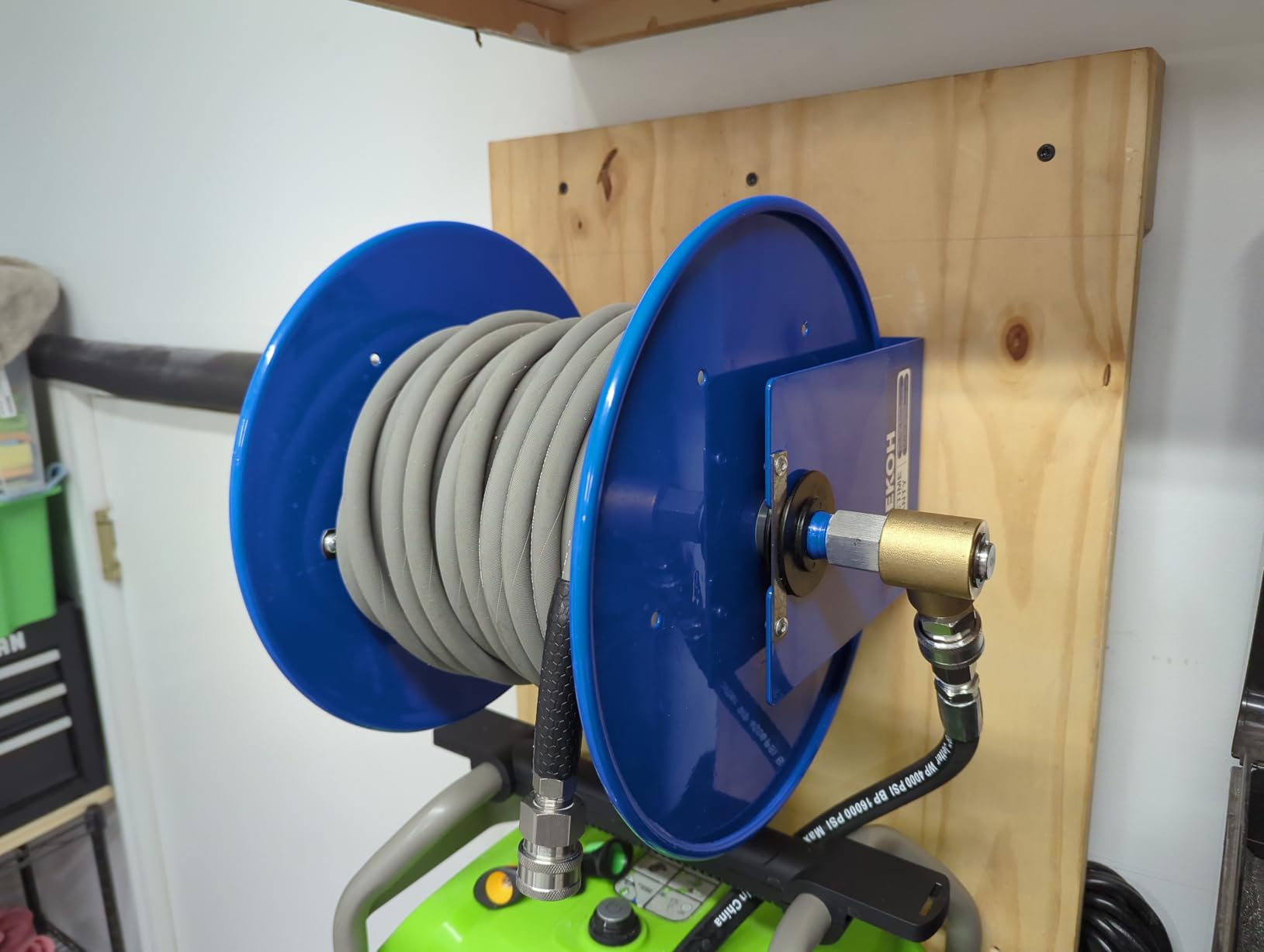 MEKOH Heavy Duty Pressure Washer Hose Reel 100FTx3/8” / 200FTx1/4”, 4500PSI customer photo 1