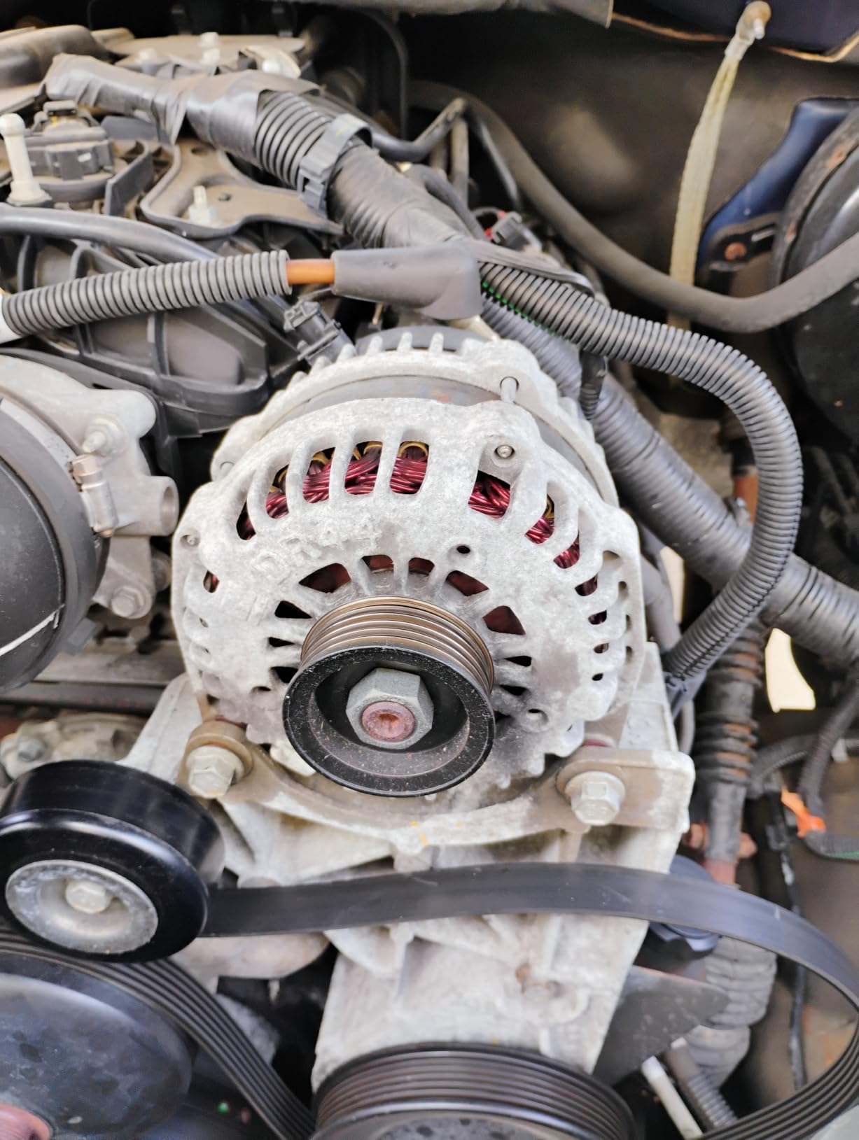 8301N Alternator 160Amp High Output Compatible with 2007-2014 GMC Yukon, Sierra, Chevy Tahoe, Suburban, Silverado 1500/2500, Avalanche, Cadillac Escalade, Replace# 15093928,15905871, ADR0369 customer photo 2