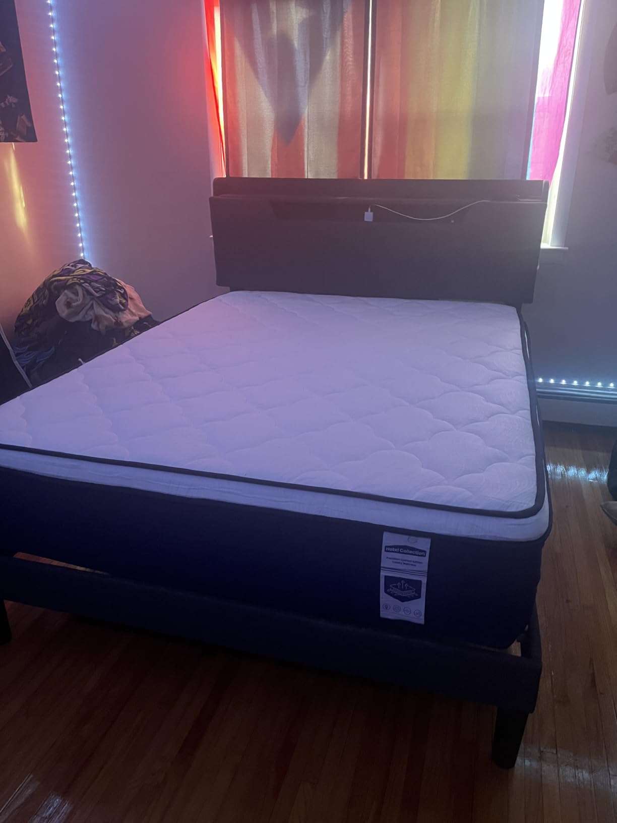 Medium Firm Queen Mattress 14 Inch - Hotel Collection Hybrid Mattress with 7-Zone Support for Spinal Alignment, Extra Back & Hip Support, Fiberglass-Free, CertiPUR-US Certified, 365-Night Trial customer photo 2
