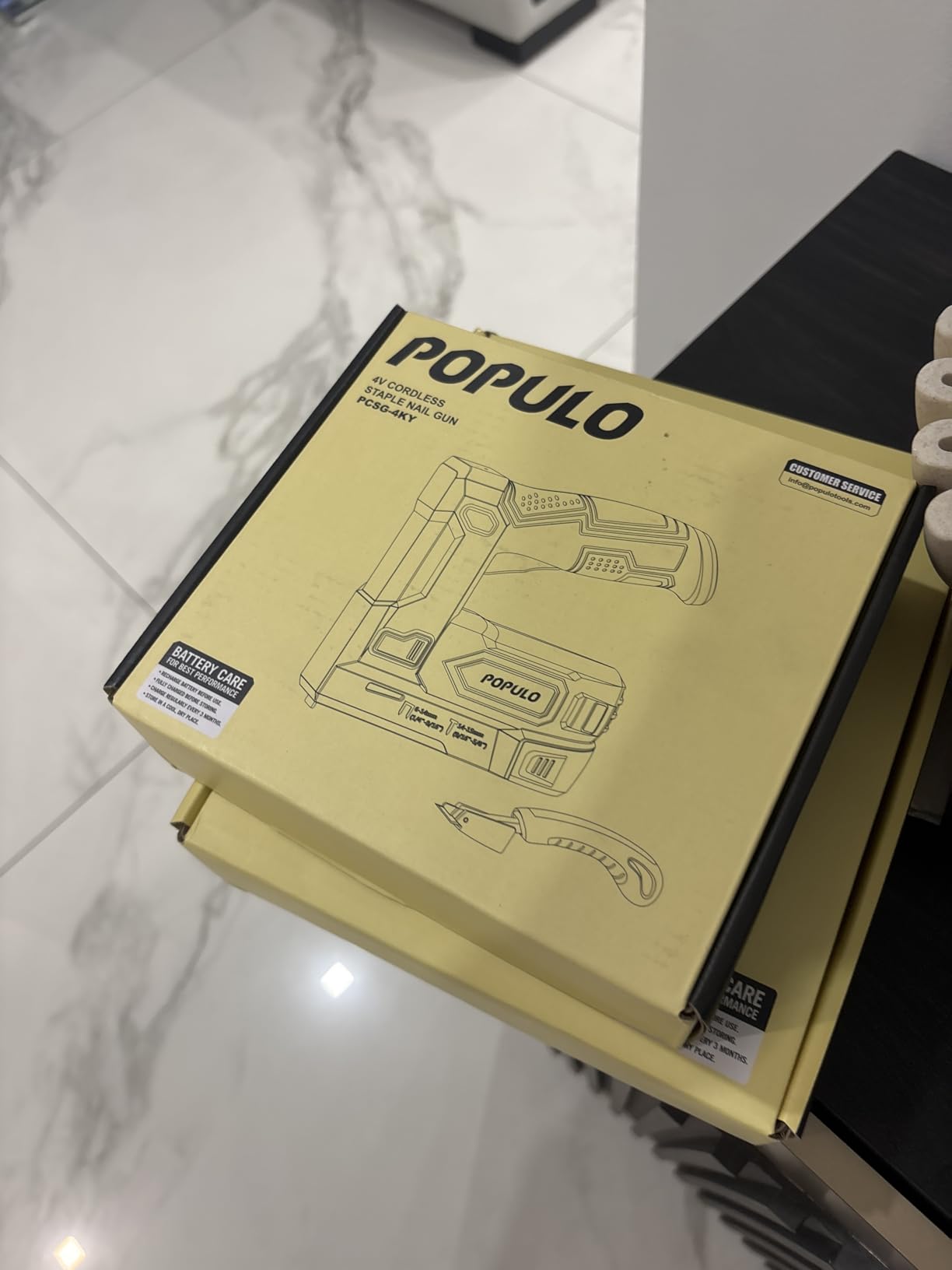 POPULO Yellow 4V Cordless Staple Gun, 2-in-1 for Upholstery, Manual Upgrade customer photo 2