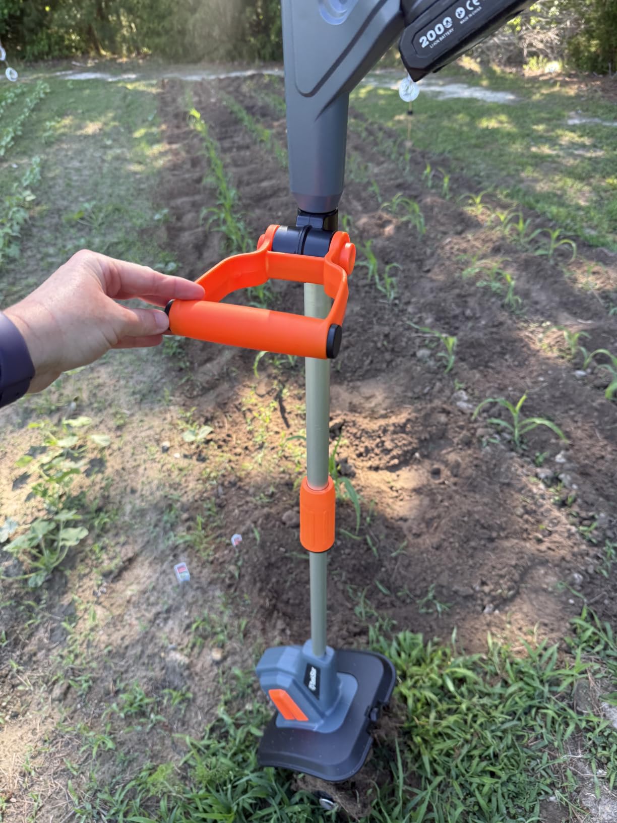12 Inch Electric Tiller Cultivator, 40V Cordless Tiller for Gardening with 2 * 5.0 Ah Batteries, 8 Inch Depth Rototillers Battery Powered with Adjustable Wheels for Lawn Yard Weeding Soil Cultivation customer photo 2