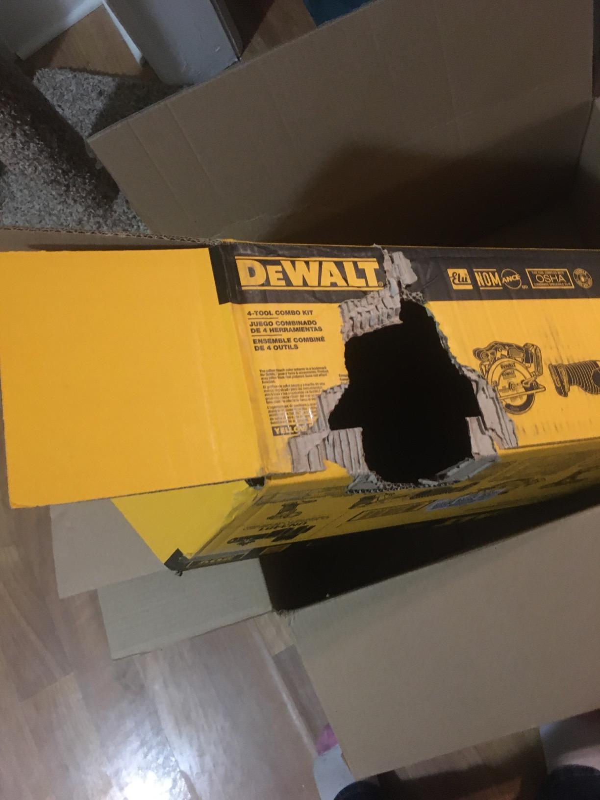 DEWALT 20V MAX Cordless Drill Driver and Circular Saw Combo Kit with 2 x 2 Ah Batteries and Charger, Contractor Bag (DCK252D2) customer photo 1