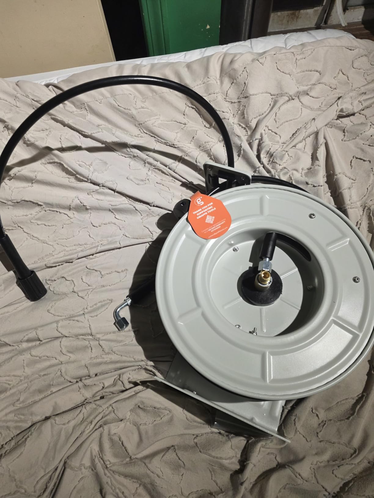 Giraffe Tools Retractable Pressure Washer Hose Reel 65ft, 2600PSI customer photo 1