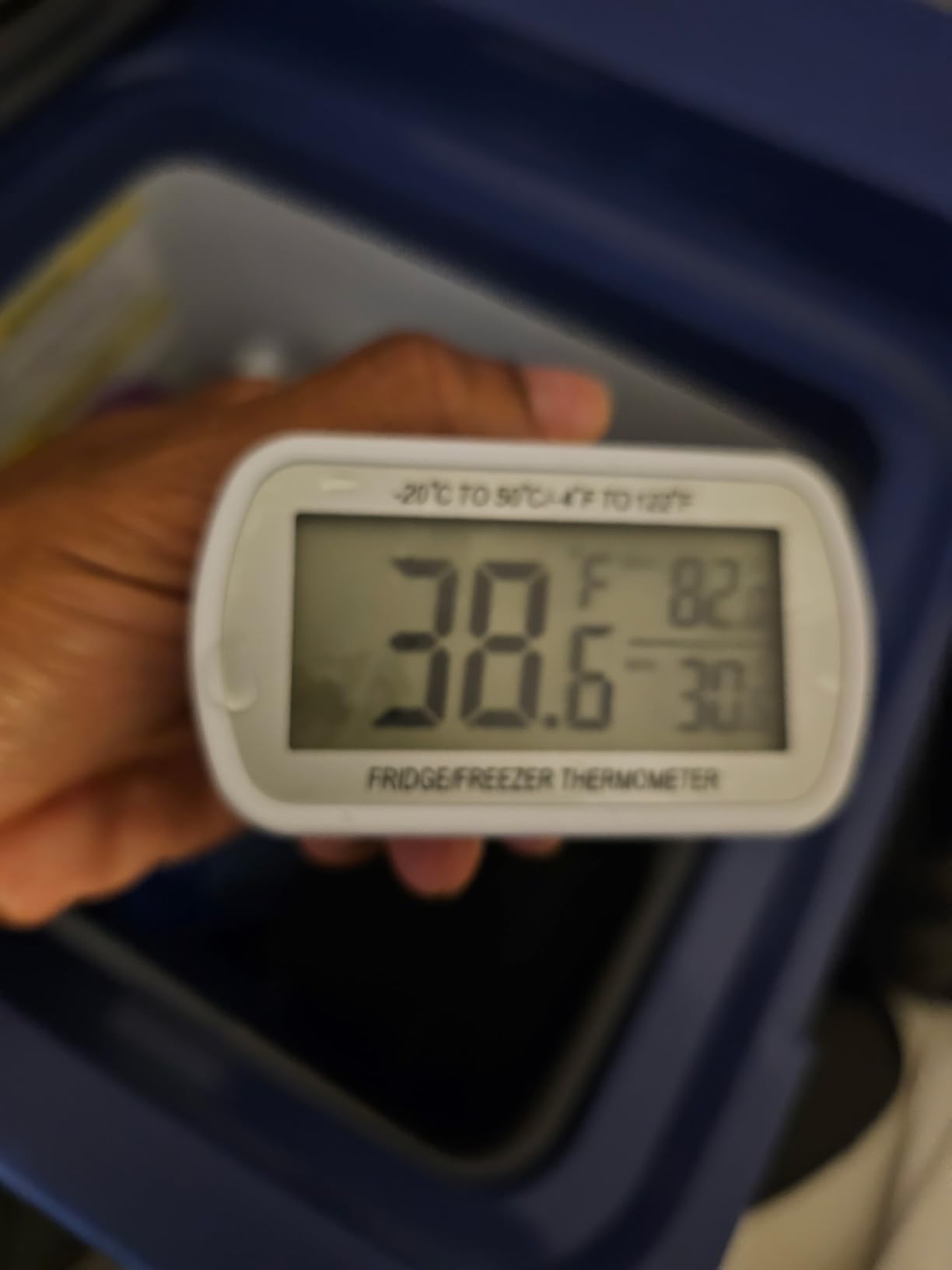 VEVOR 12 Volt Refrigerator, 42.3 QT/ 40L Car Fridge, Portable Ultra-Light EPP Freezer, APP Control Electric Compressor, 12V/24V DC, 14℉ to 50℉, for Truck Van RV SUV Boat Travel Camping ASIN B0GZB65DNP customer photo 2
