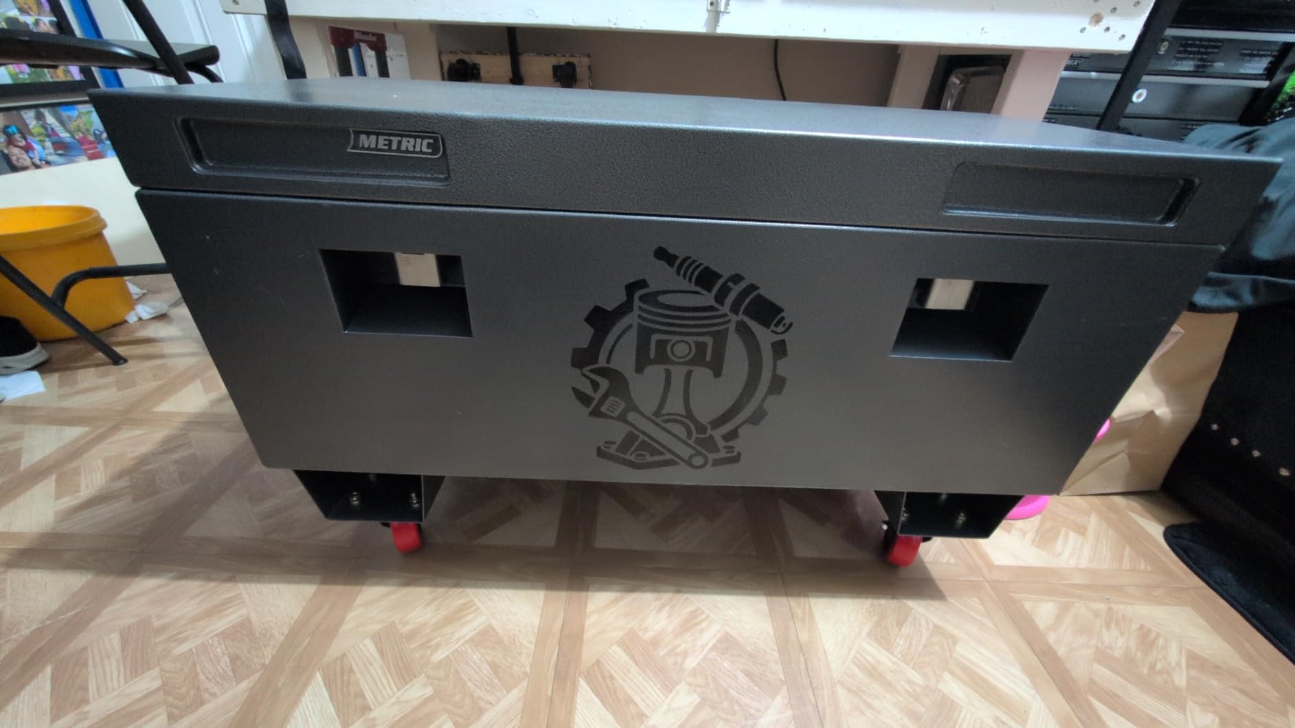 Ironton 47.5in. Jobsite Box, Gray, Carbon Steel customer photo 2