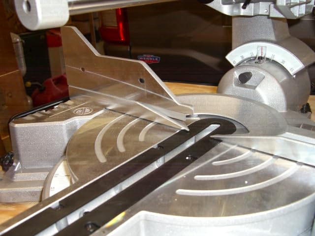 VEVOR Sliding Compound Miter Saw, 7-1/4 inch Blade, DC 18.5V Cordless Miter Saw, with LED Precision Alignment, Adjustable Angles, Battery and Charger Included, for Cutting Wood, Metals, Laminates customer photo 1