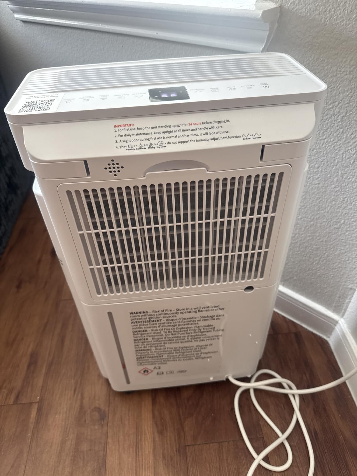 Dehumidifier, 4500 Sq.Ft Dehumidifier for Basement, with Drain Hose, Humidity Control and Auto Shut-off, Quiet Smart Compressor for Home, Bathroom, Garage and Large Rooms customer photo 1