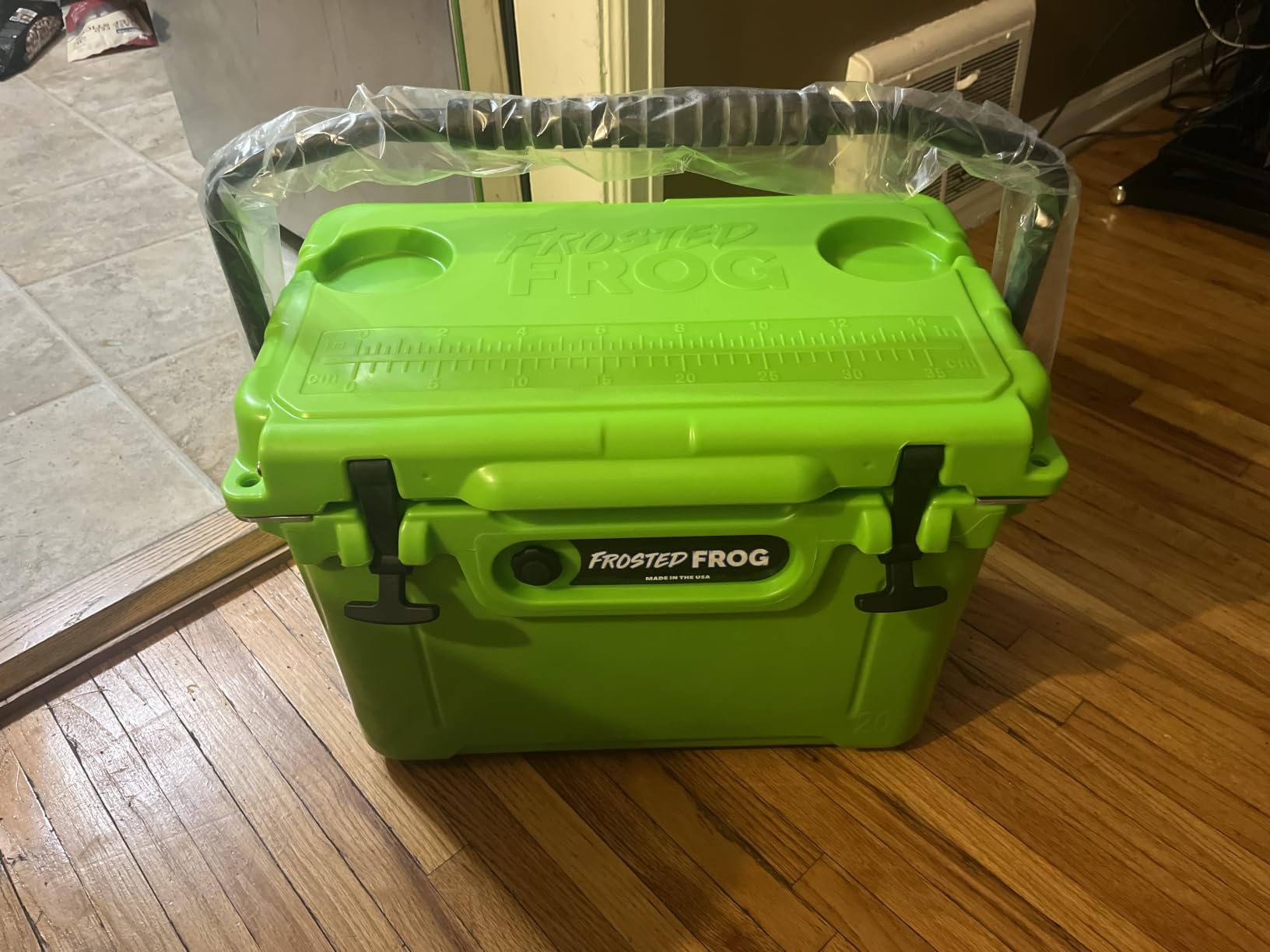 Frosted Frog 20 Qt Rotomolded Hard Cooler, Heavy Duty Made in USA customer photo 1