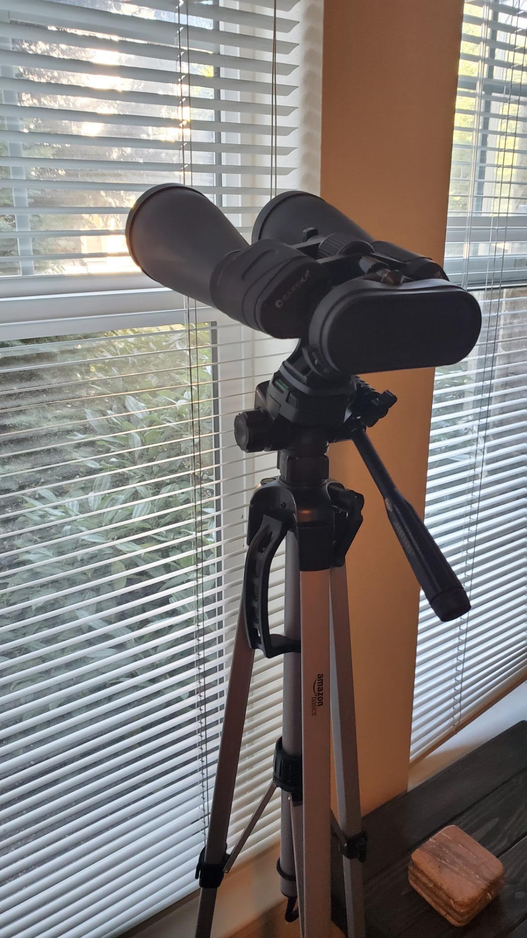 Barska AB10592 Gladiator 20-100x70 Zoom Binoculars with Tripod Adaptor for Astronomy & Long Range Viewing , Black customer photo 1
