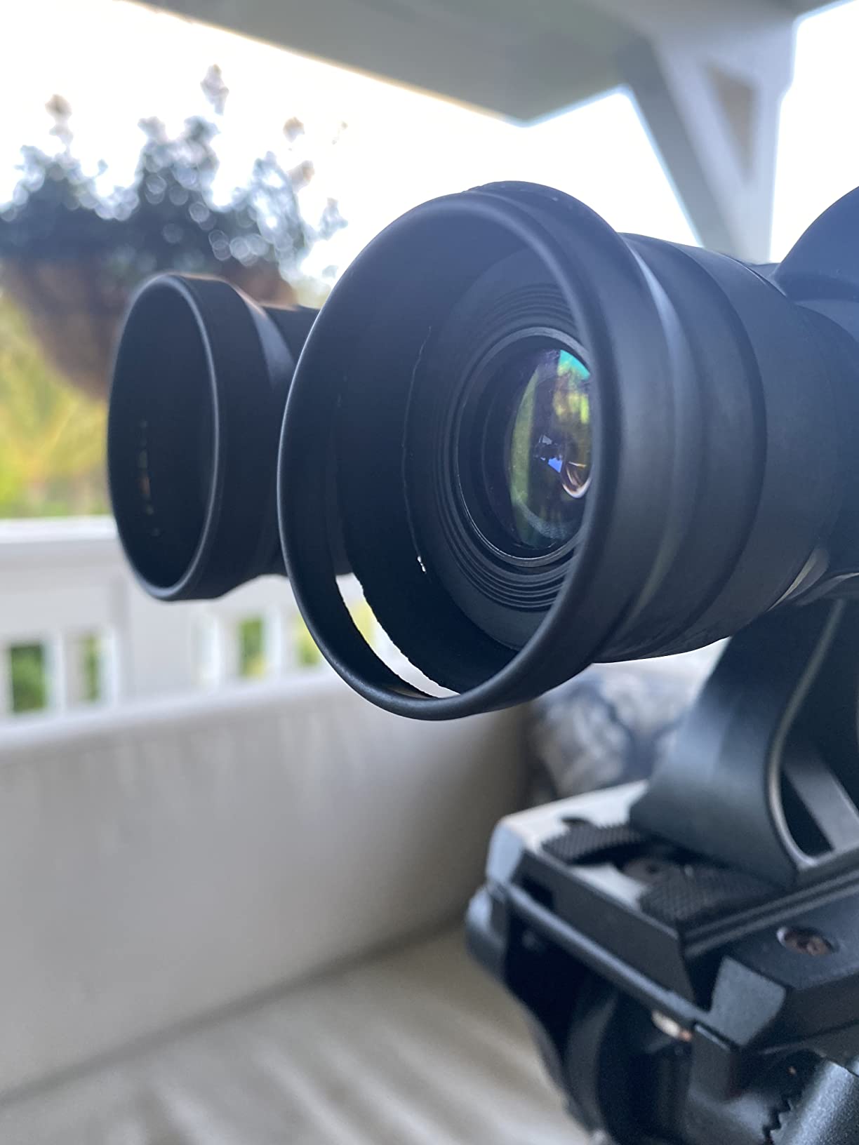 Barska AB10592 Gladiator 20-100x70 Zoom Binoculars with Tripod Adaptor for Astronomy & Long Range Viewing , Black customer photo 2