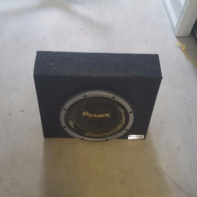 Atrend Bbox Single Sealed 12 Inch Wedge Shaped Subwoofer Enclosure - Universal Wedge Truck Enclosure - Premium Subwoofer Box Improves Audio Quality, Sound & Bass - Red & Black Spring Terminals customer photo 1