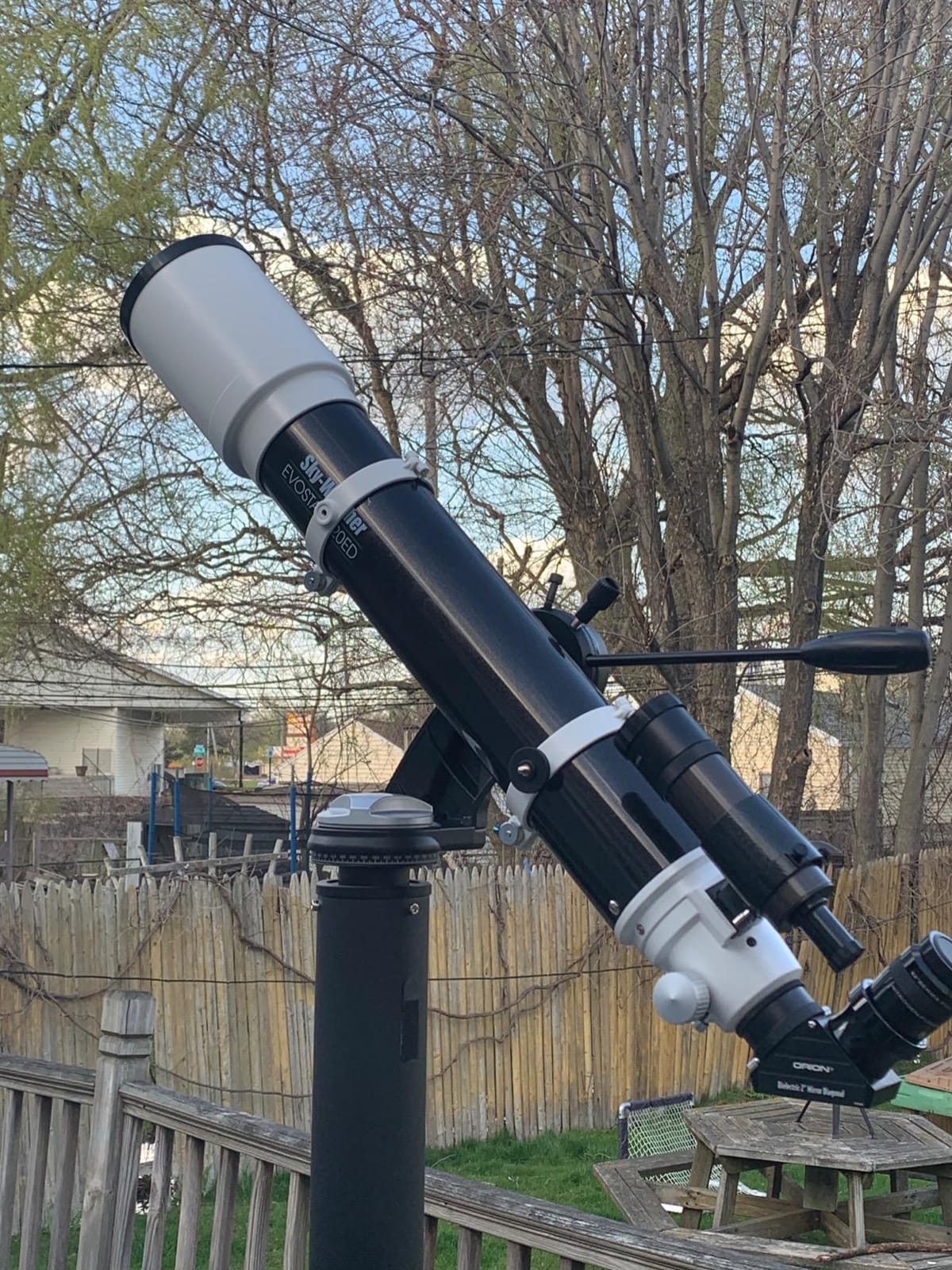Sky-Watcher EvoStar 100 APO Doublet Refractor – Compact and Portable Optical Tube for Affordable Astrophotography and Visual Astronomy customer photo 1