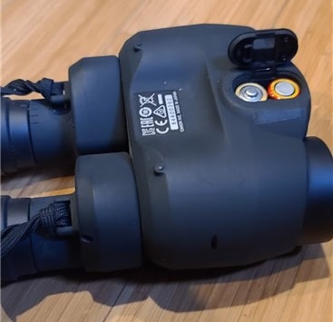 Canon 10x30 Image Stabilization II Binoculars customer photo 1
