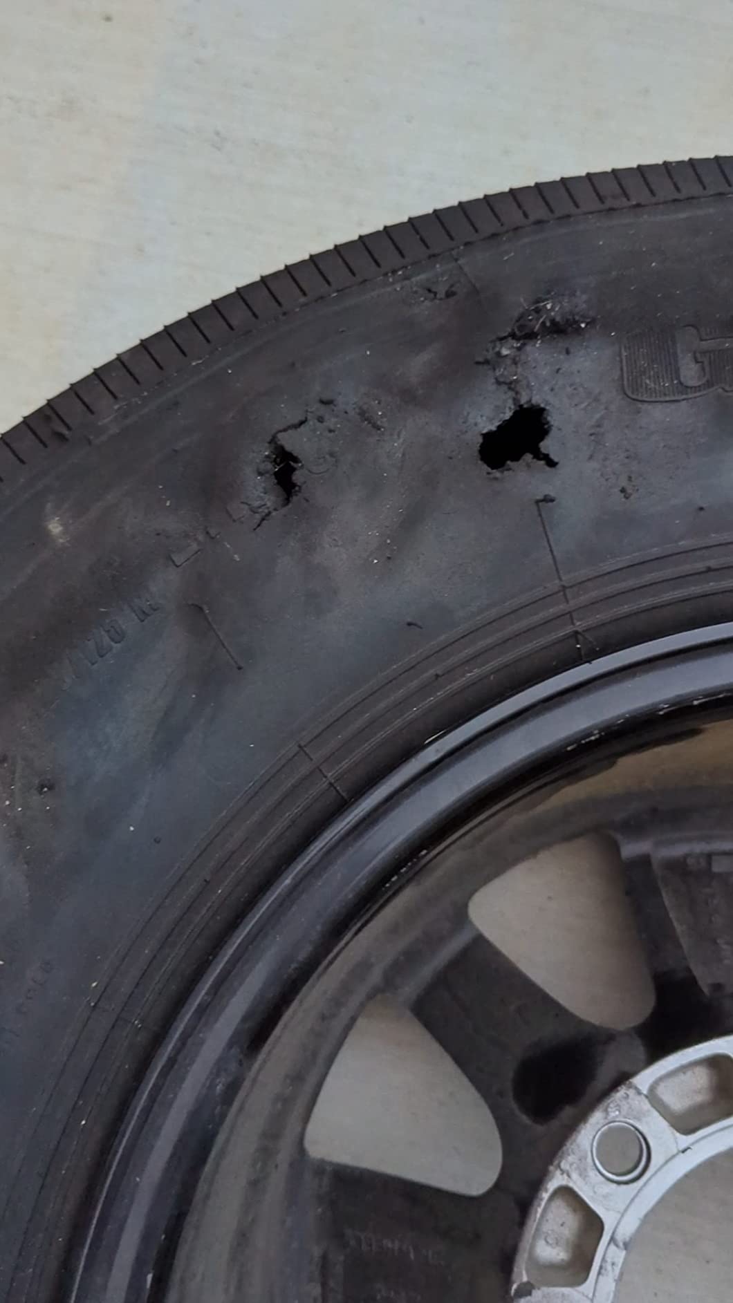 GREMAX 4 HD All Steel Trailer Tires ST225/75R15 14PR Load Range G 123/119M customer photo 1