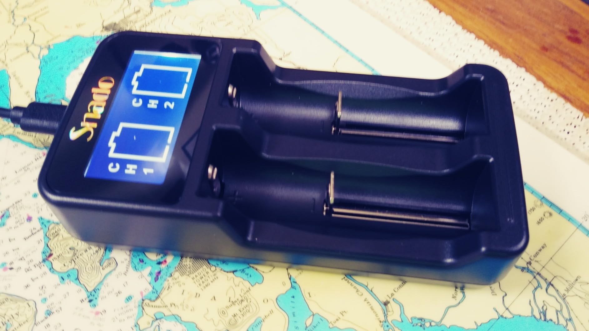 Snado 18650 Battery Charger, Universal Smart Charger for Li-ion NiMH AA AAA customer photo 1