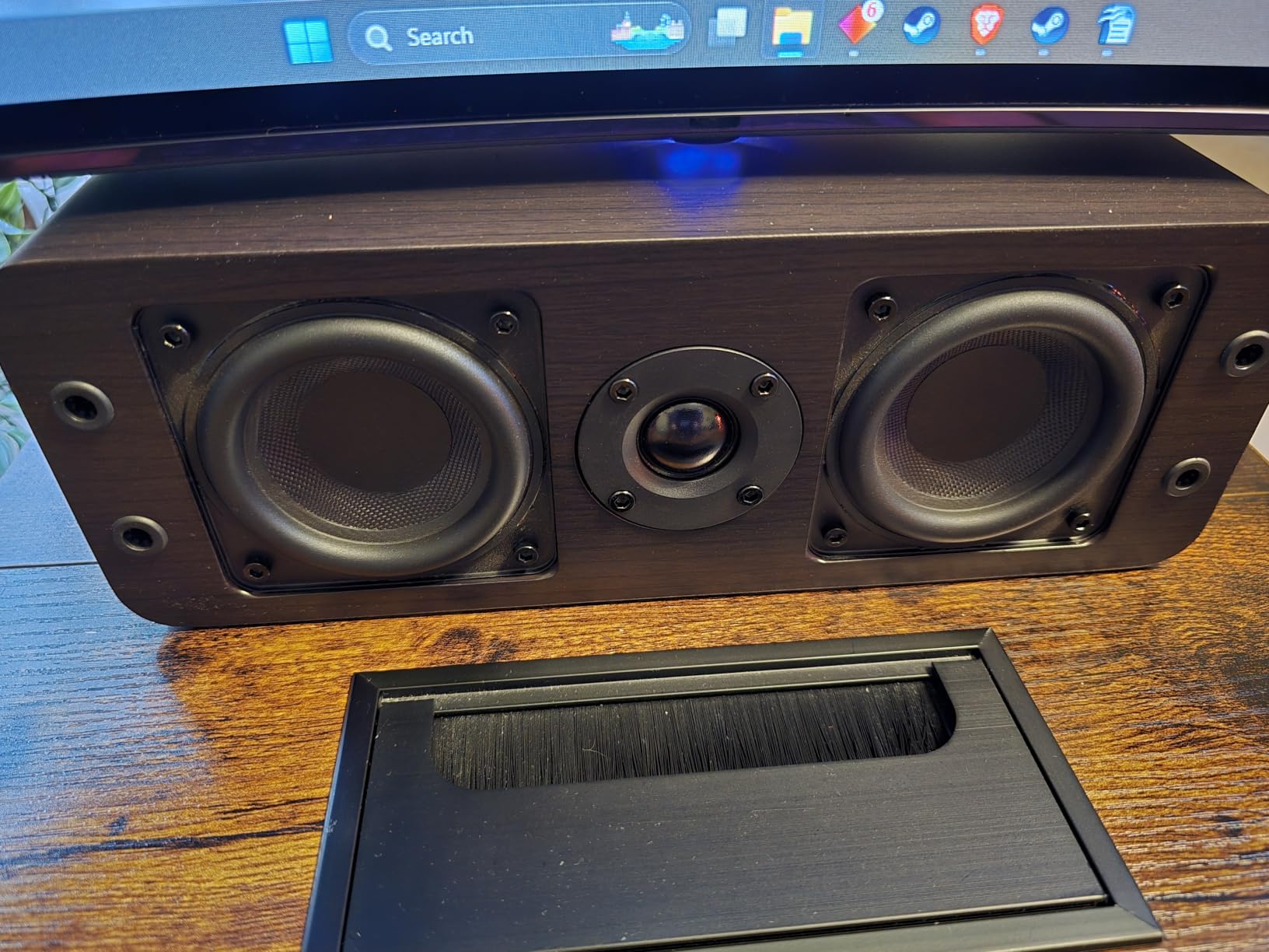Micca OoO Slim Passive Bookshelf Speakers Home Theater, Stereo Pair, Walnut customer photo 1