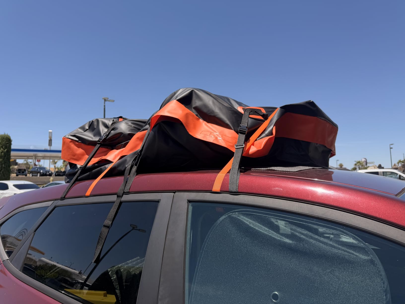 FIVKLEMNZ Car Rooftop Cargo Carrier Roof Bag Waterproof for All Top of Vehicle with/Without Rack Includes Topper Anti-Slip Mat + Reinforced Straps + 6 Door Hooks + Luggage Lock customer photo 1
