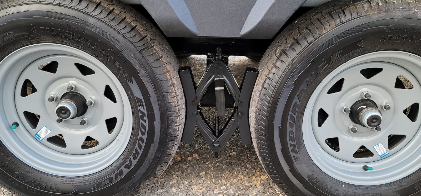 Original Camper Wheel Chock Stabilizer, X Chocks for RV 2 Pack, Heavy Duty RV Wheel Stabilizer for Travel Trailer, Fits 3.5″ to 11.5″ Tire Gaps, Anti-Rock Tire Chocks with Ratchet Wrench customer photo 2