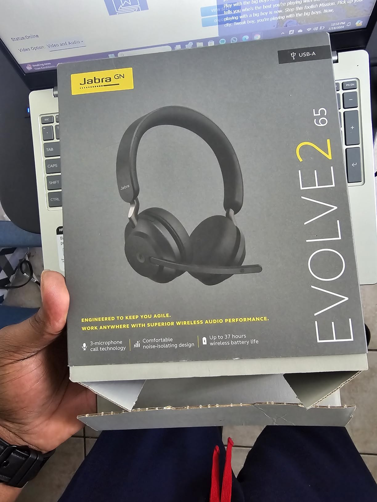 Jabra Evolve2 65 MS Wireless Headphones with Link380a, Stereo, Black – Wireless Bluetooth Headset for Calls and Music, 37 Hours of Battery Life, Passive Noise Cancelling Headphones customer photo 1