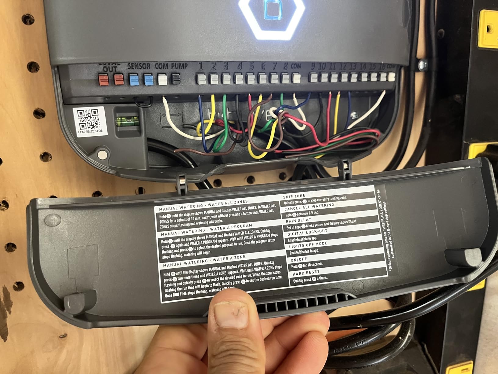 Orbit B-hyve XR 16-Zone Indoor/Outdoor Smart Sprinkler Timer - 57995 customer photo 2