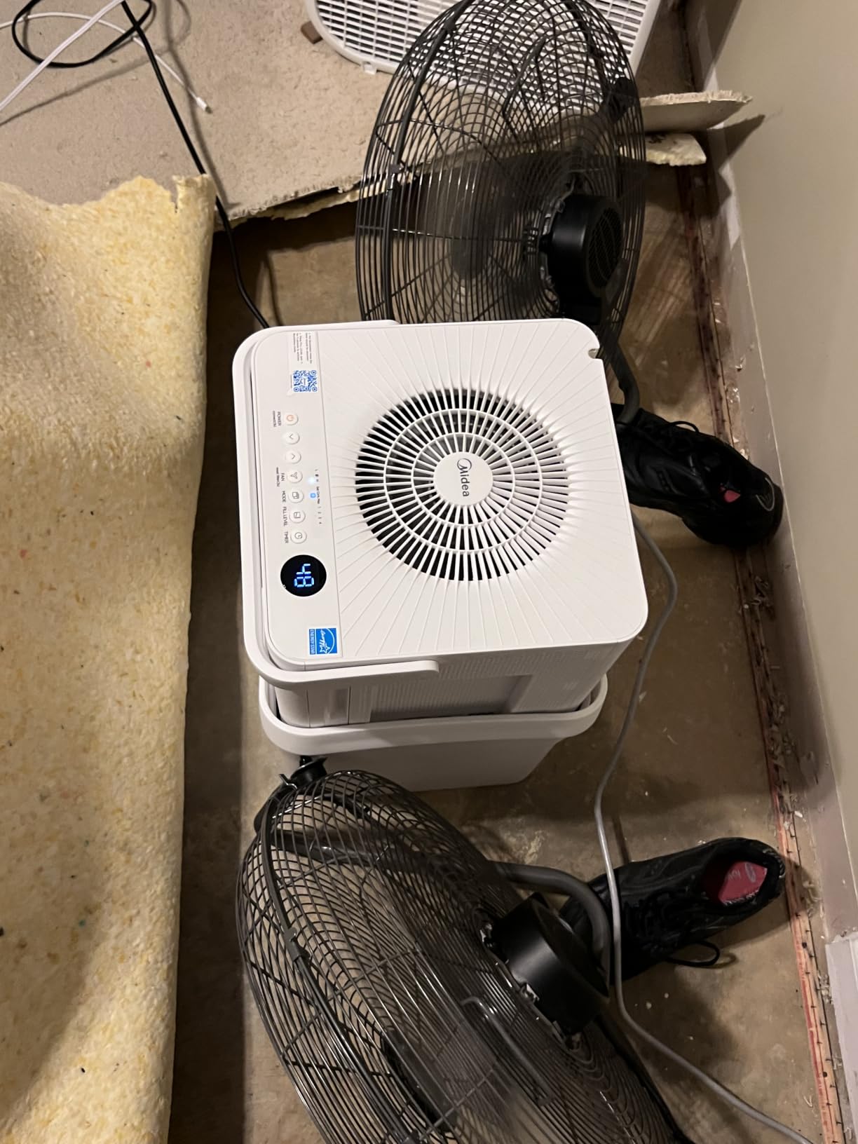 Midea Cube 20 Pint Dehumidifier for Basement, 1,500 Sq. Ft, Energy star customer photo 1