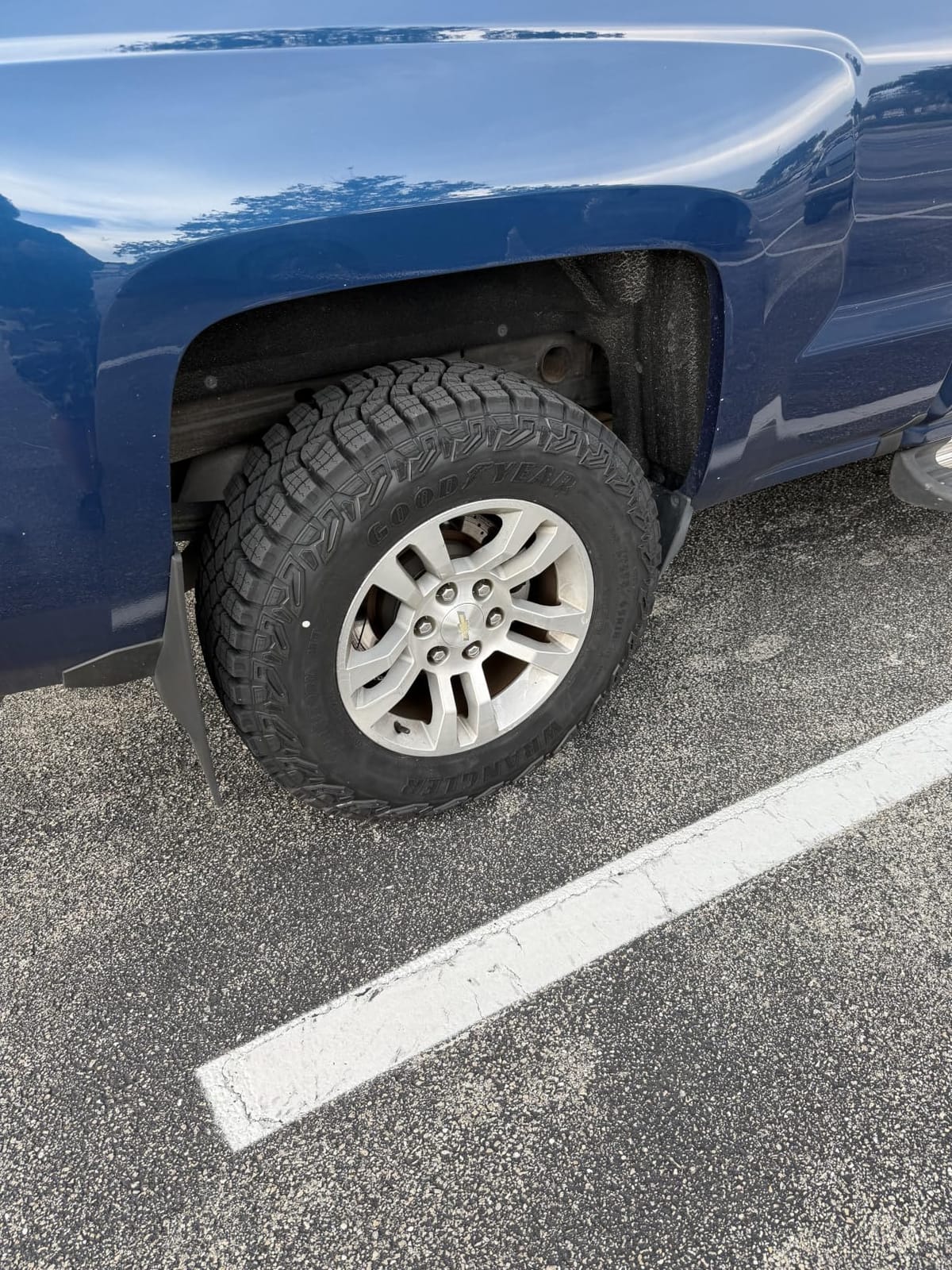 Goodyear Wrangler Territory MT LT275/65R18 113Q C Tire customer photo 1