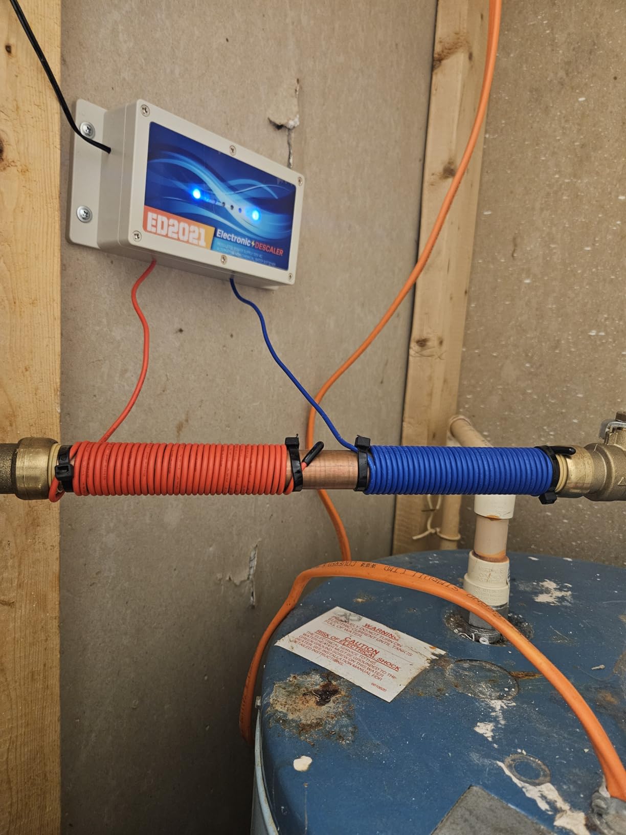 Electronic Water Descaler System, Reduces Limescale, Rust, and Minerals, No Chemicals, Easy Installation customer photo 2