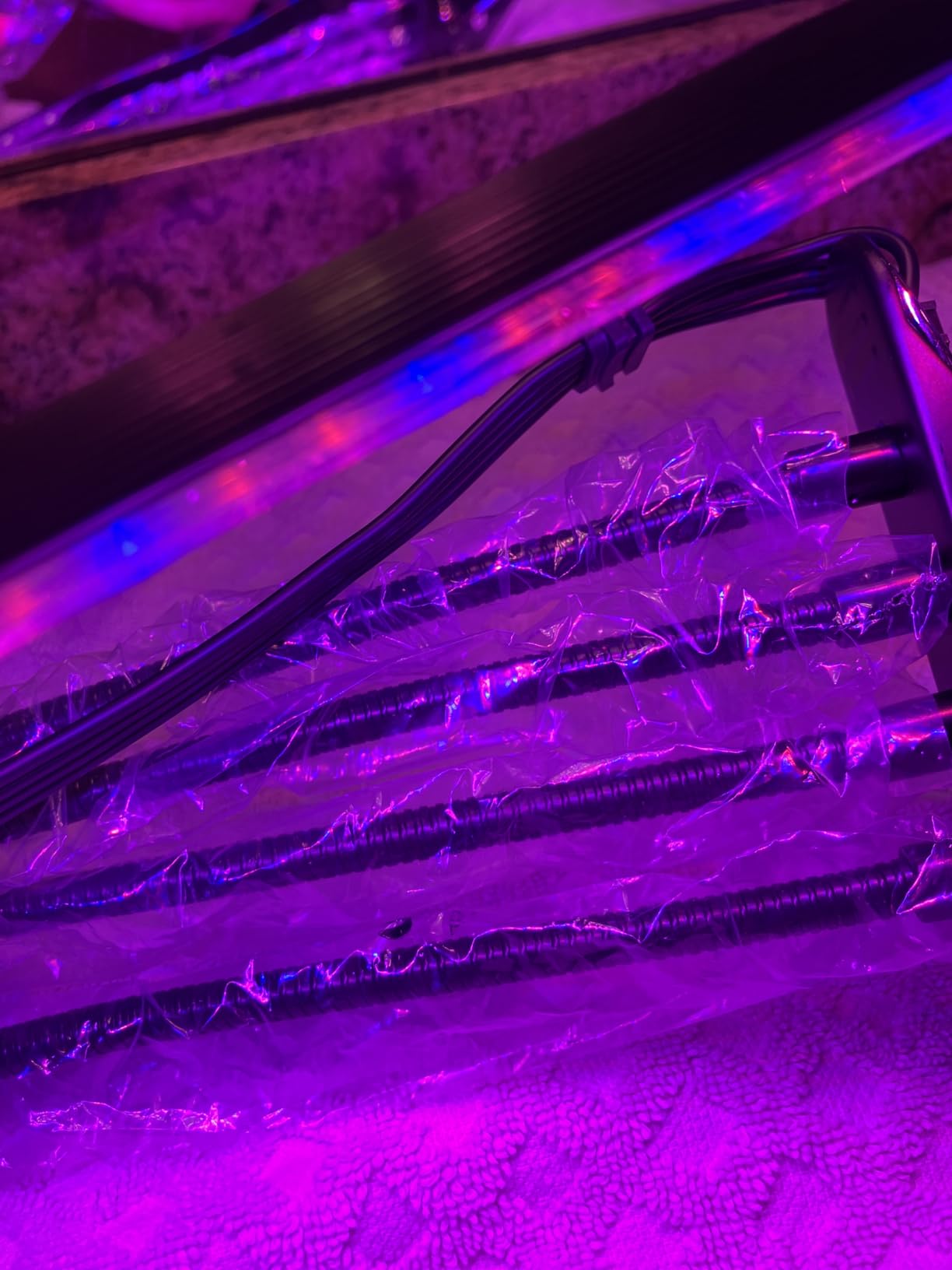Shyineyou Grow Lights for Indoor Plants Full Spectrum, 80 LEDs Plant Lights for Indoor Growing with 3/9/12H Timer, 3 Color Modes & 9 Brightness, 4 Heads Clip-On Plant Grow Light customer photo 2