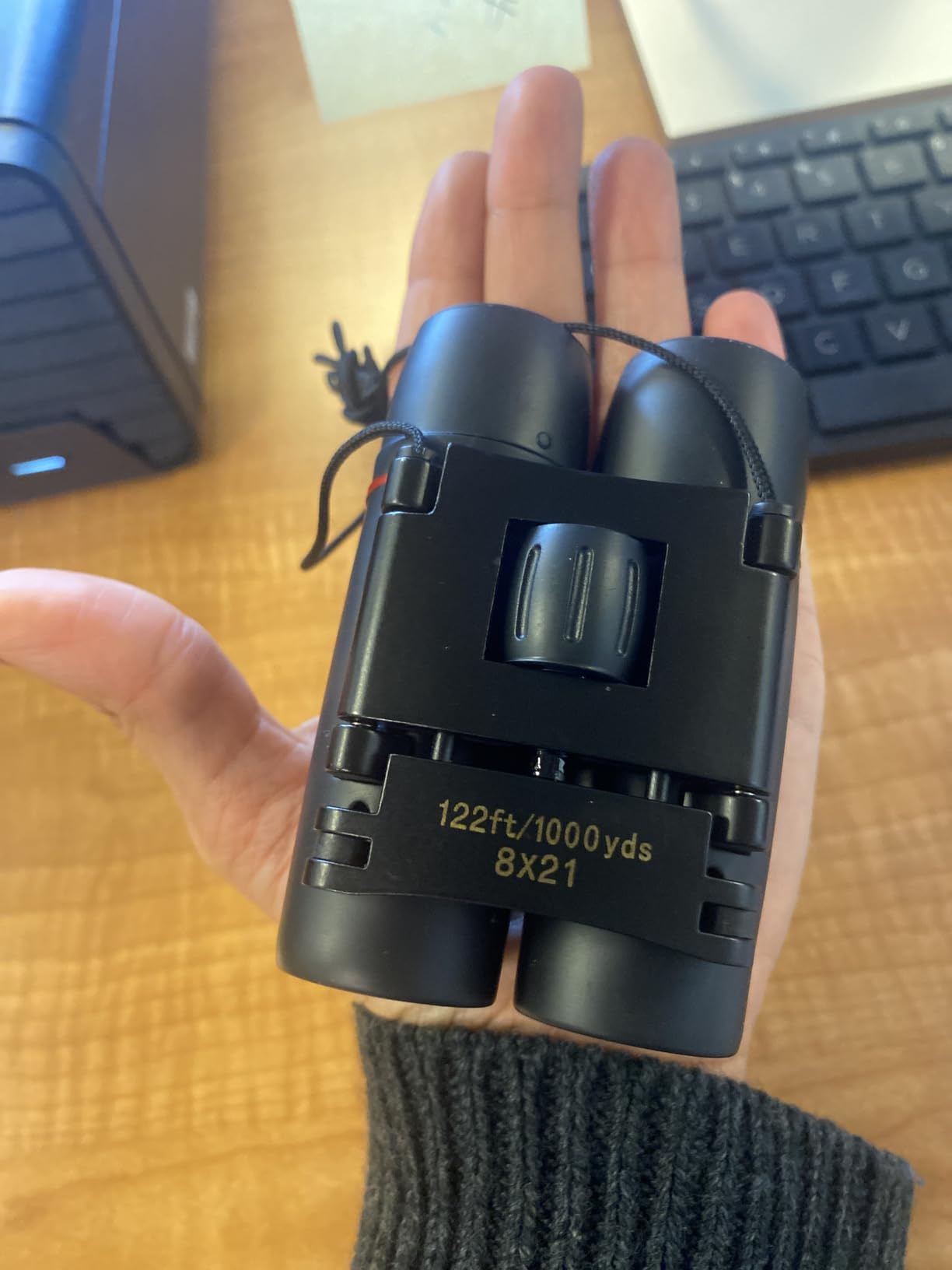AHFLRITO Compact Binoculars, Lightweight Foldable Small Binoculars for Adults and Kids, Portable Waterproof for Bird Watching, Traveling, Theater, Opera, Concert, Hiking, Sightseeing customer photo 1