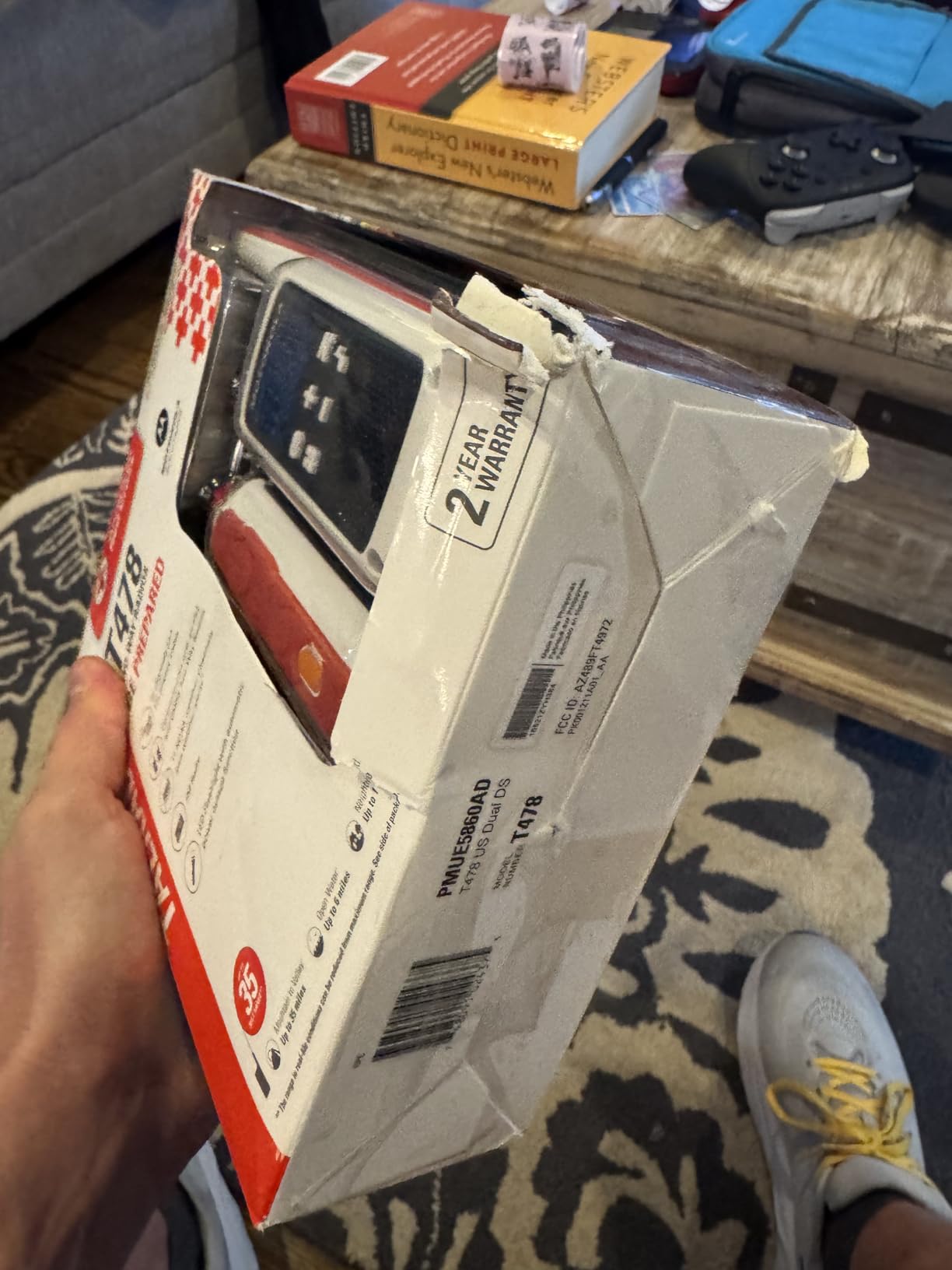Motorola Solutions Red Cross T478 Talkabout White Rechargeable Emergency preparedness 35-Mile 2-Way Radio customer photo 1