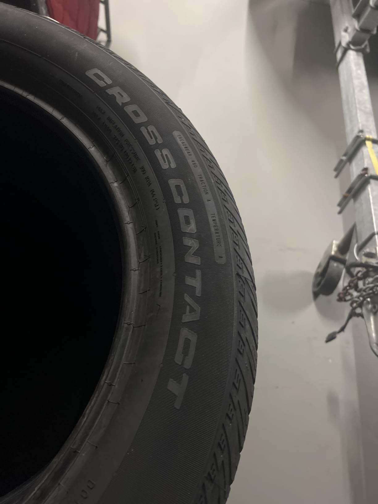 Continental CrossContact LX Sport All Season 255/45R20 105H XL SUV/Crossover Tire customer photo 2