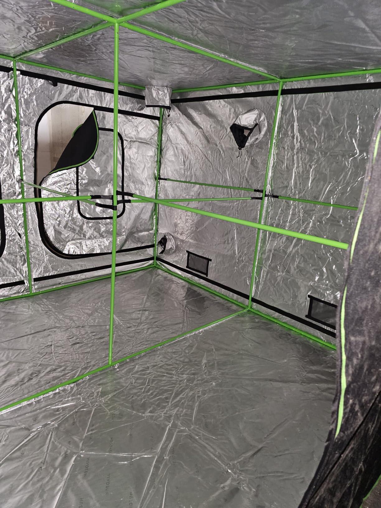 VIVOSUN P224 PRO Grow Tent 2x2 Small Indoor Grow Tents 24