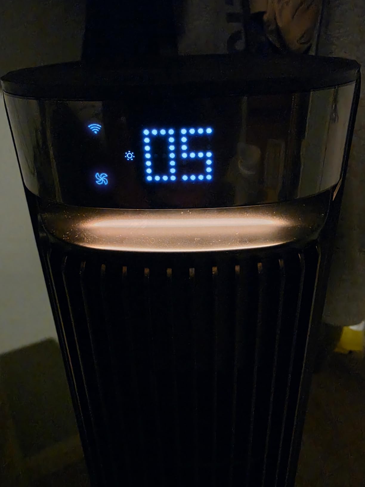 GoveeLife 42 in. Tower Fan, 150 Deg Oscillation, 5 Modes 12 Speeds, Black customer photo 1