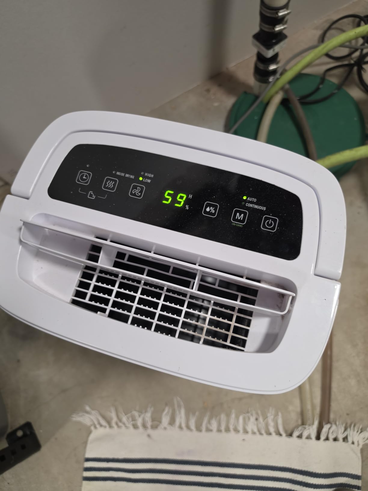 AEOCKY 5500 Sq.Ft Energy Star Most Efficient 2025 Dehumidifier Max 80Pint/D customer photo 2