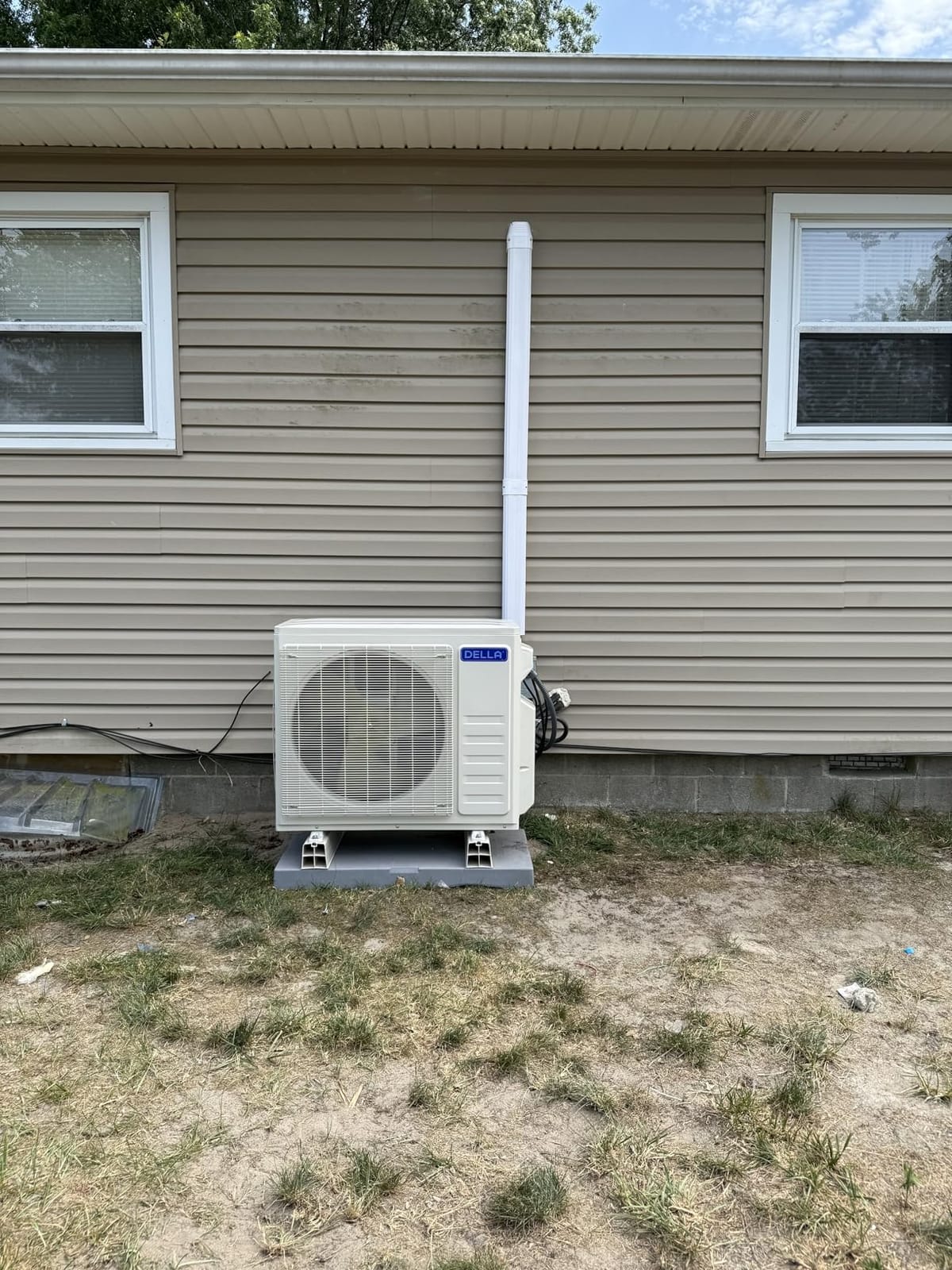 DELLA 28K BTU ODU Mini Split AC 3 Zone (2 * 9K+12K BTU) 20 SEER2 208-230V Works with Alexa and Wifi, Cools Up to 1350 Sq.Ft, Energy Efficient, Multi Zone, Pre-Charged Heat Pump, 16ft Kits customer photo 2