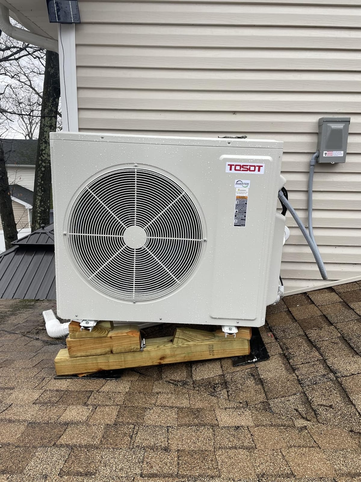 TOSOT 30,000 BTU 2 Zone Mini Split Air Conditioner 21 SEER2, Cosmo Series customer photo 2