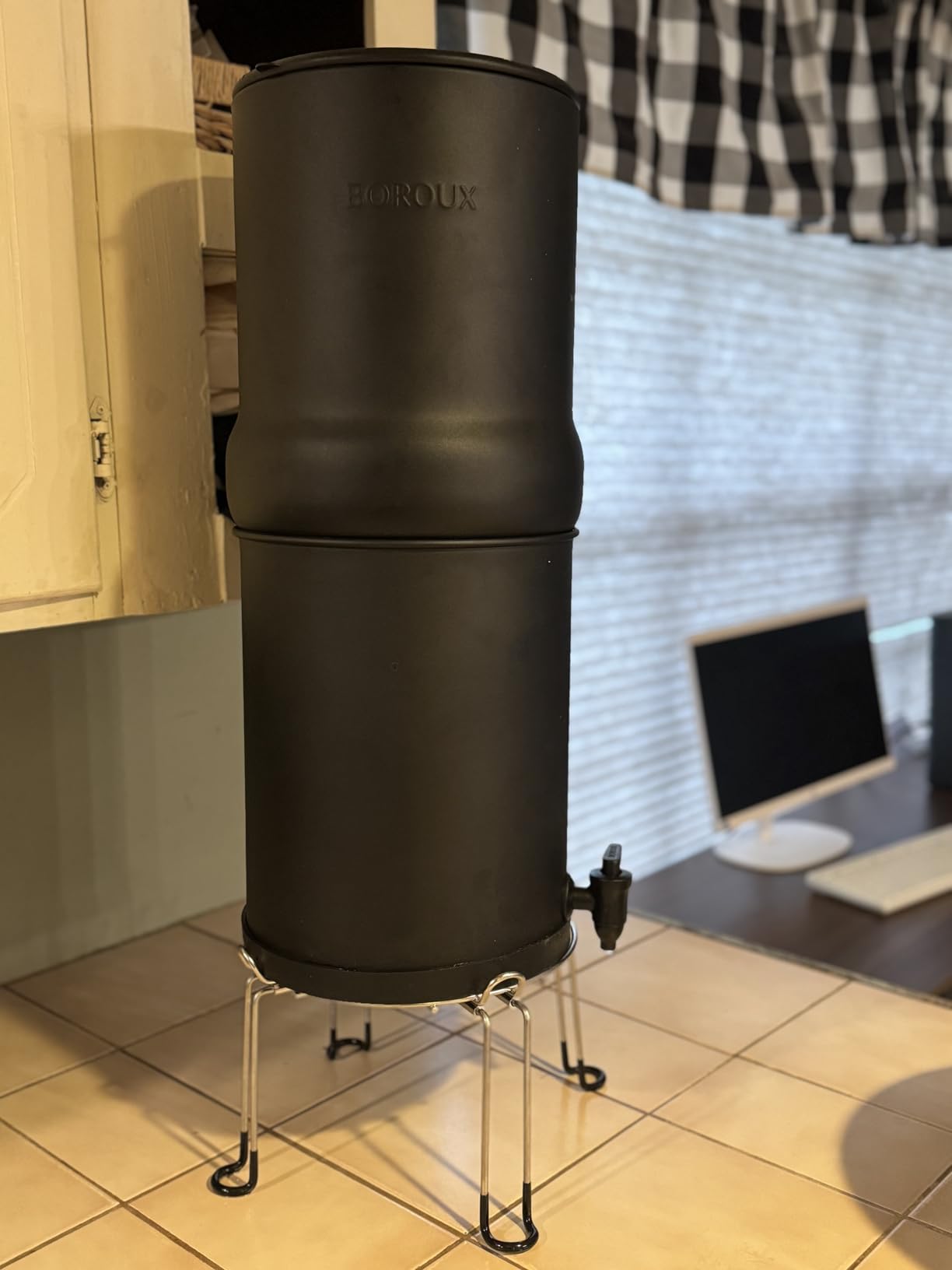 Boroux Legacy Gravity-Fed Countertop Stainless Steel Water Filter System | 3 Gallons with 2 Authentic Black Foundation. Filters customer photo 1