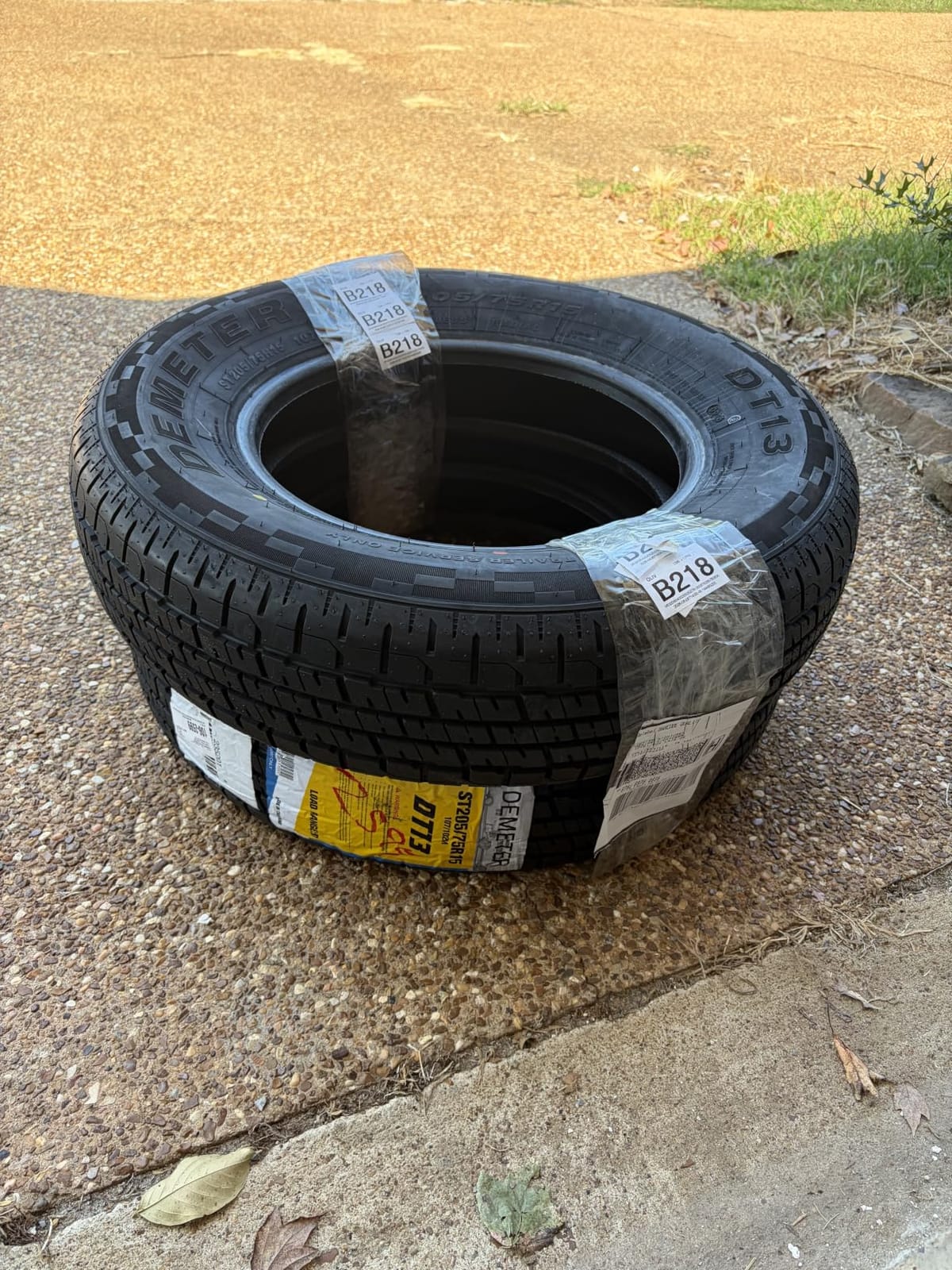 DEMETER Set 4 Radial Trailer Tires 205/75R15,Heavy Duty ST 205/75R15, 8 Ply Load Range D All Season Traction customer photo 2