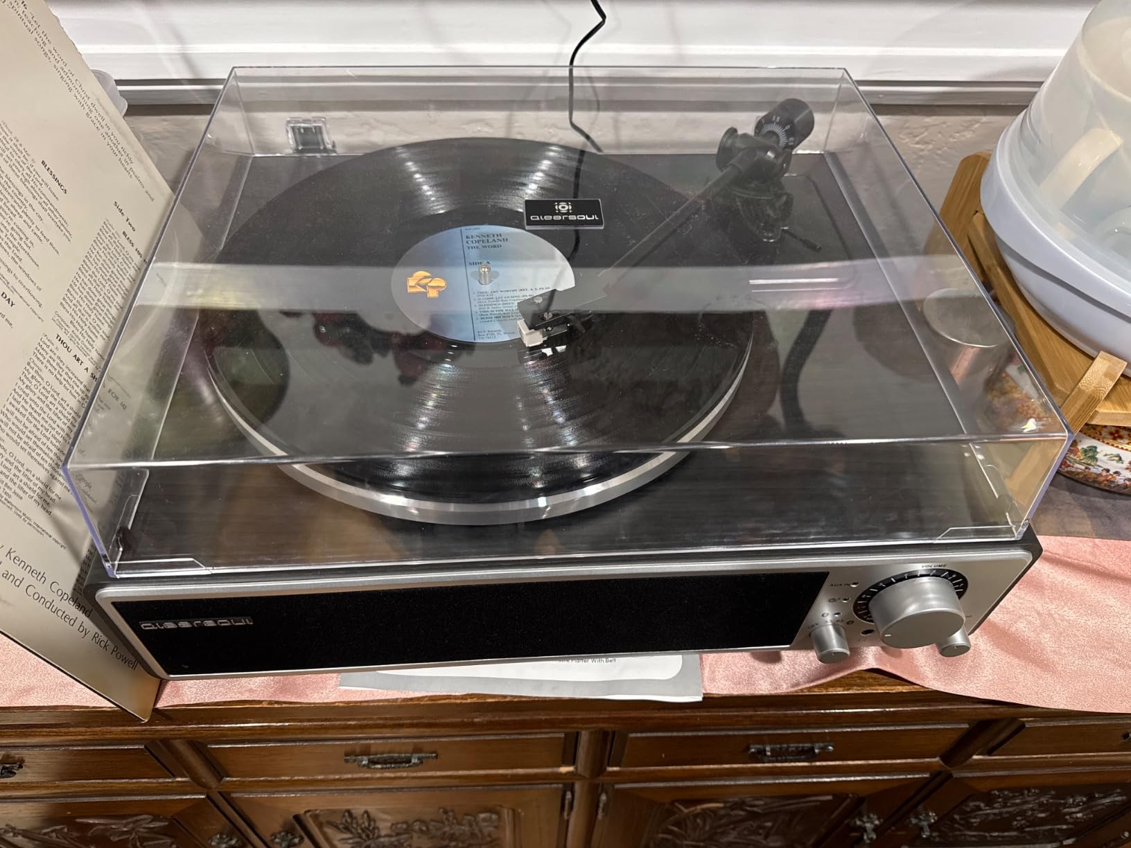 ONE-Q All-in-one Vinyl Record Player with Bluetooth 5.4 customer photo 1