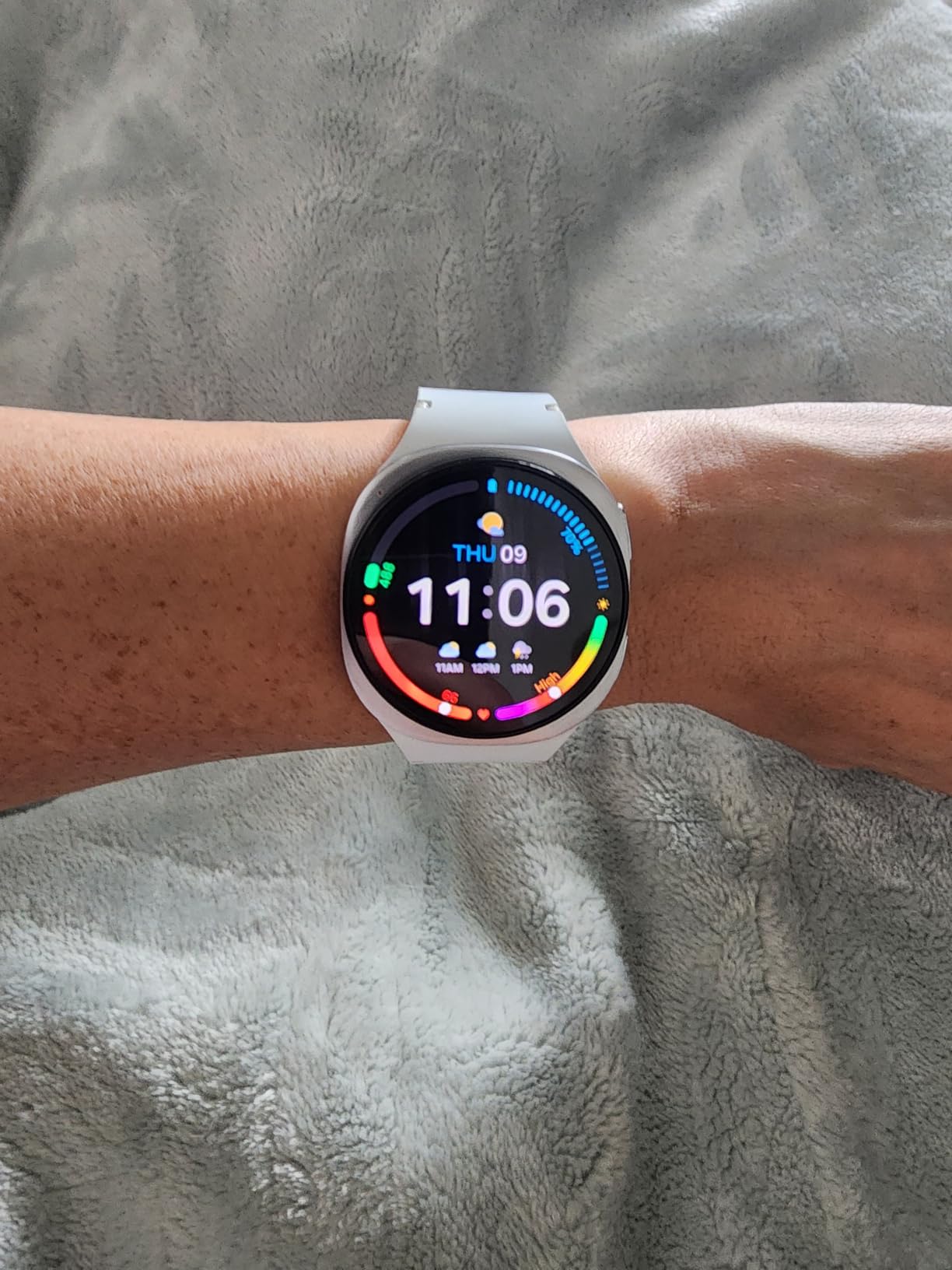 Samsung Galaxy Watch 8 (2025), Graphite, 40mm, Bluetooth Smartwatch customer photo 1